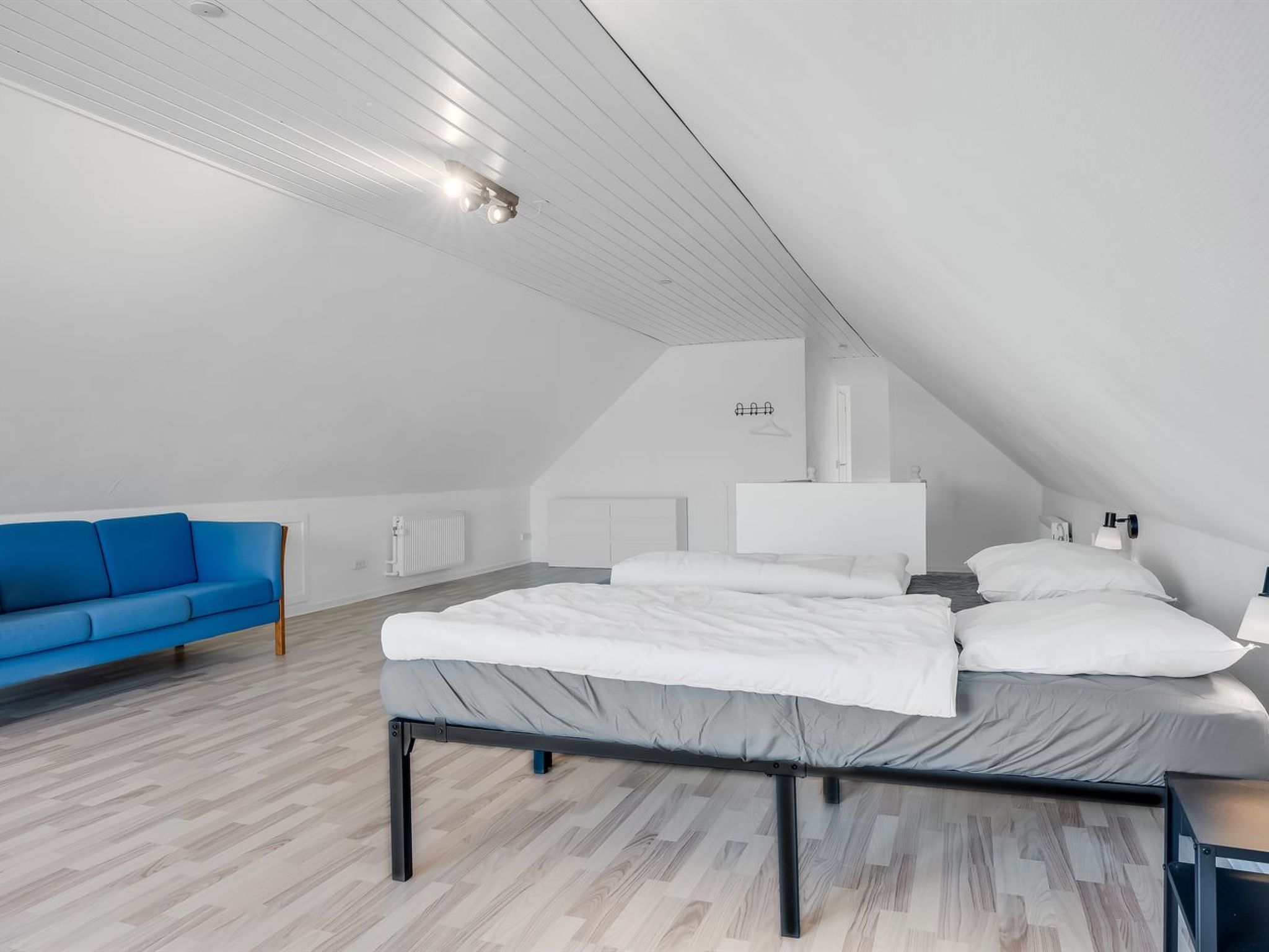 "Franki" - 9km from the sea - Binnen