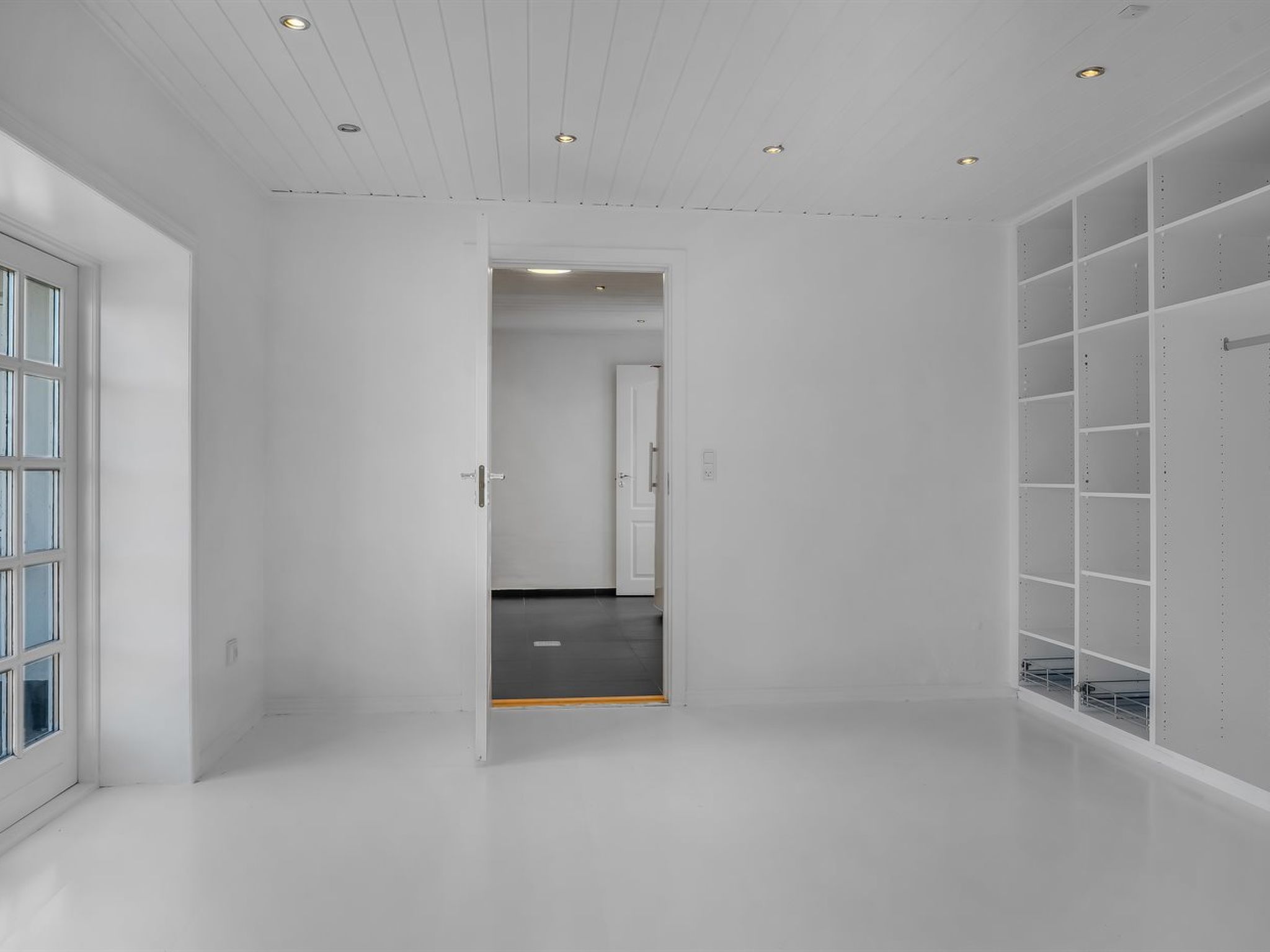 "Franki" - 9km from the sea - Binnen