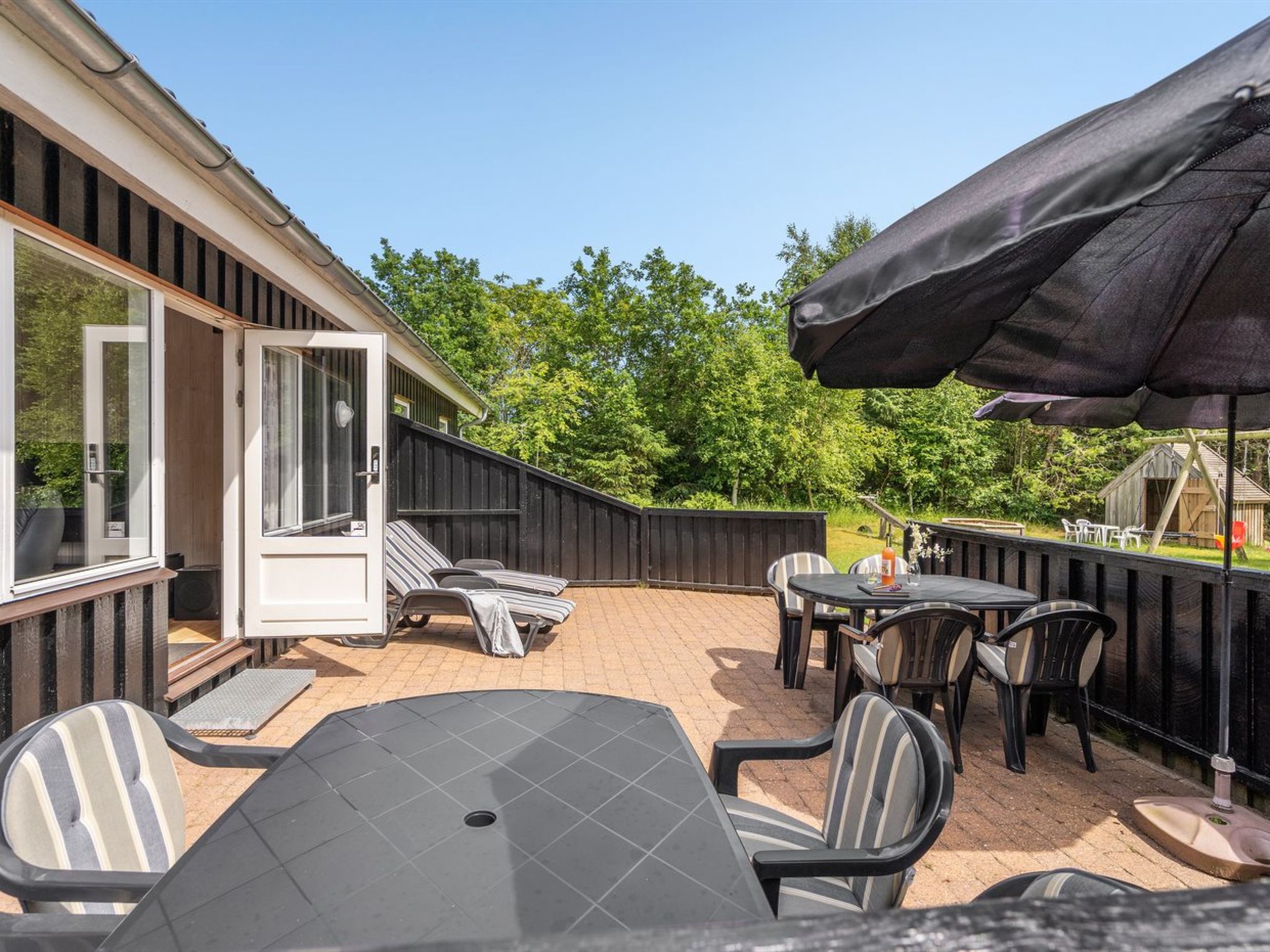 "Zenitha" - 300m from the sea - Buiten