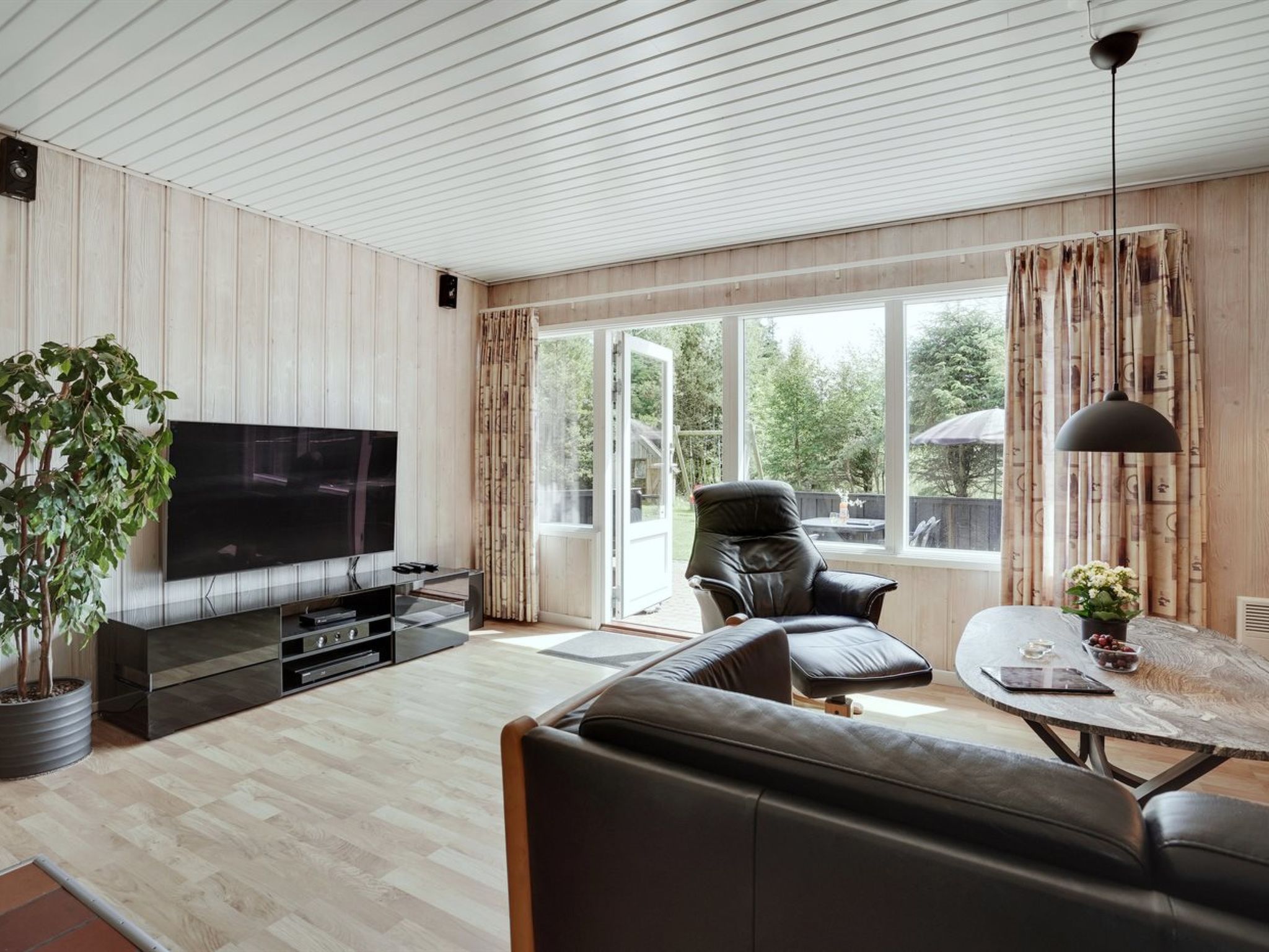 "Zenitha" - 300m from the sea - Binnen