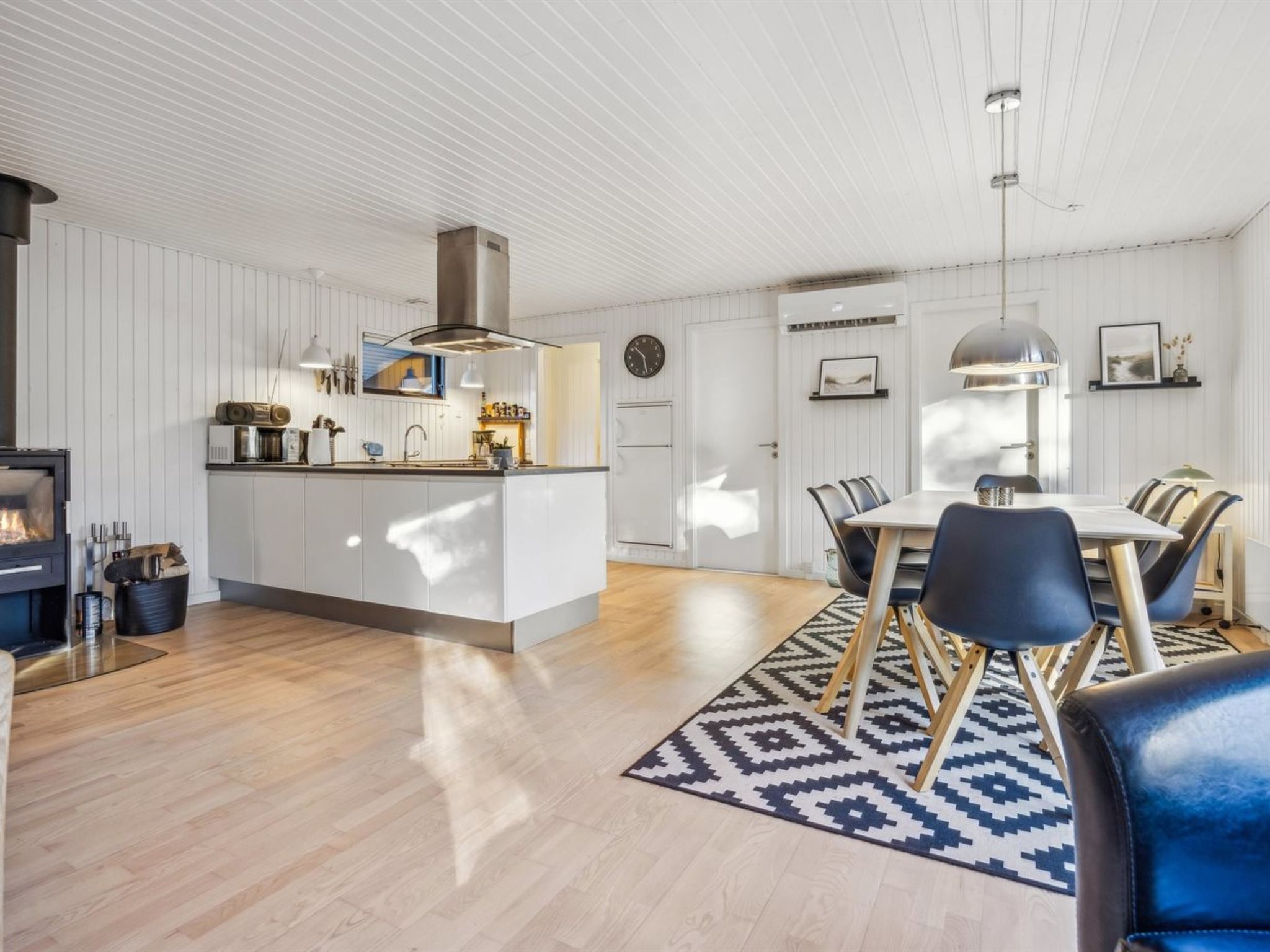 "Siona" - 300m from the sea-Binnen
