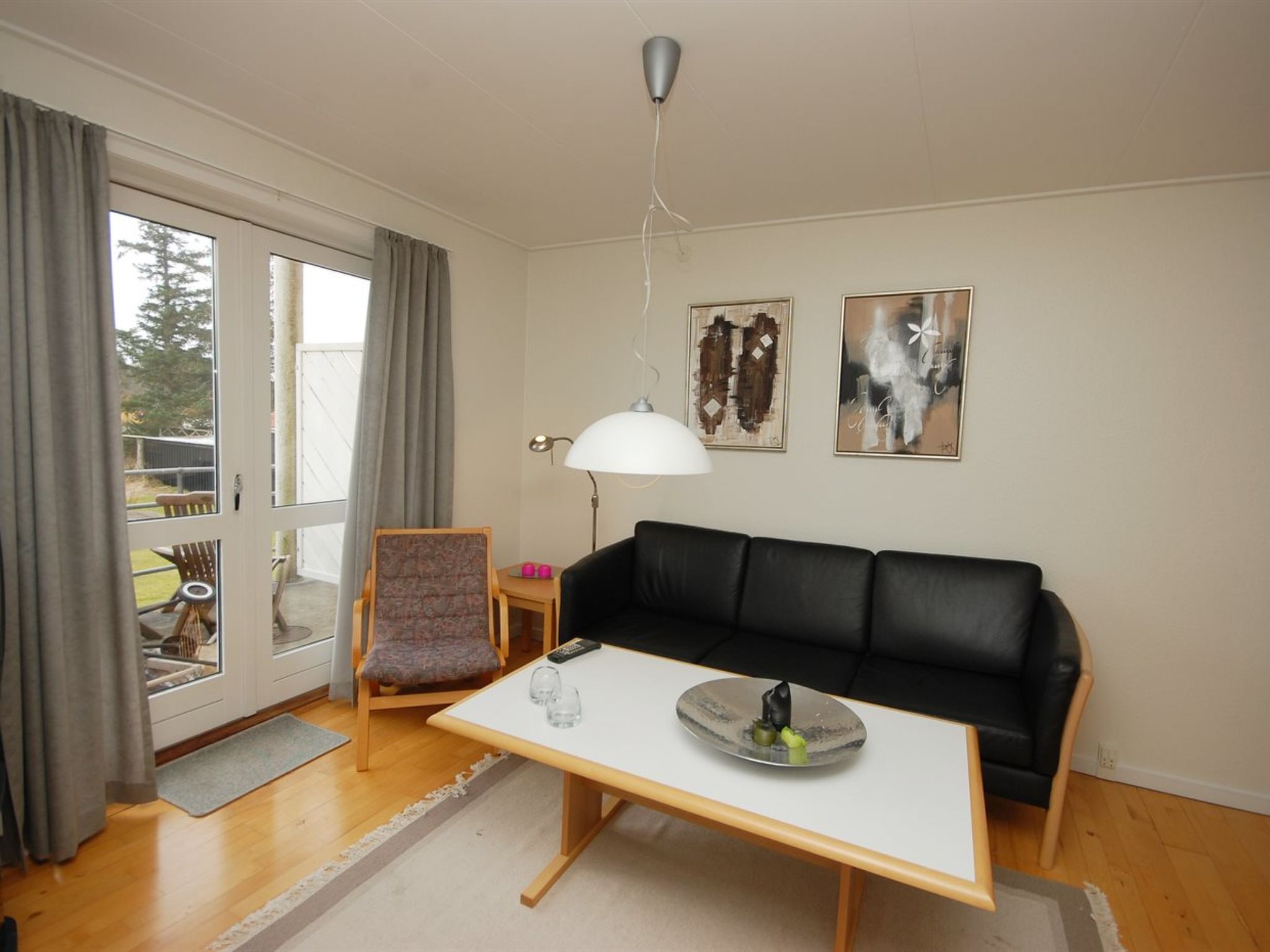 "Runhild" - 100m from the sea - Binnen
