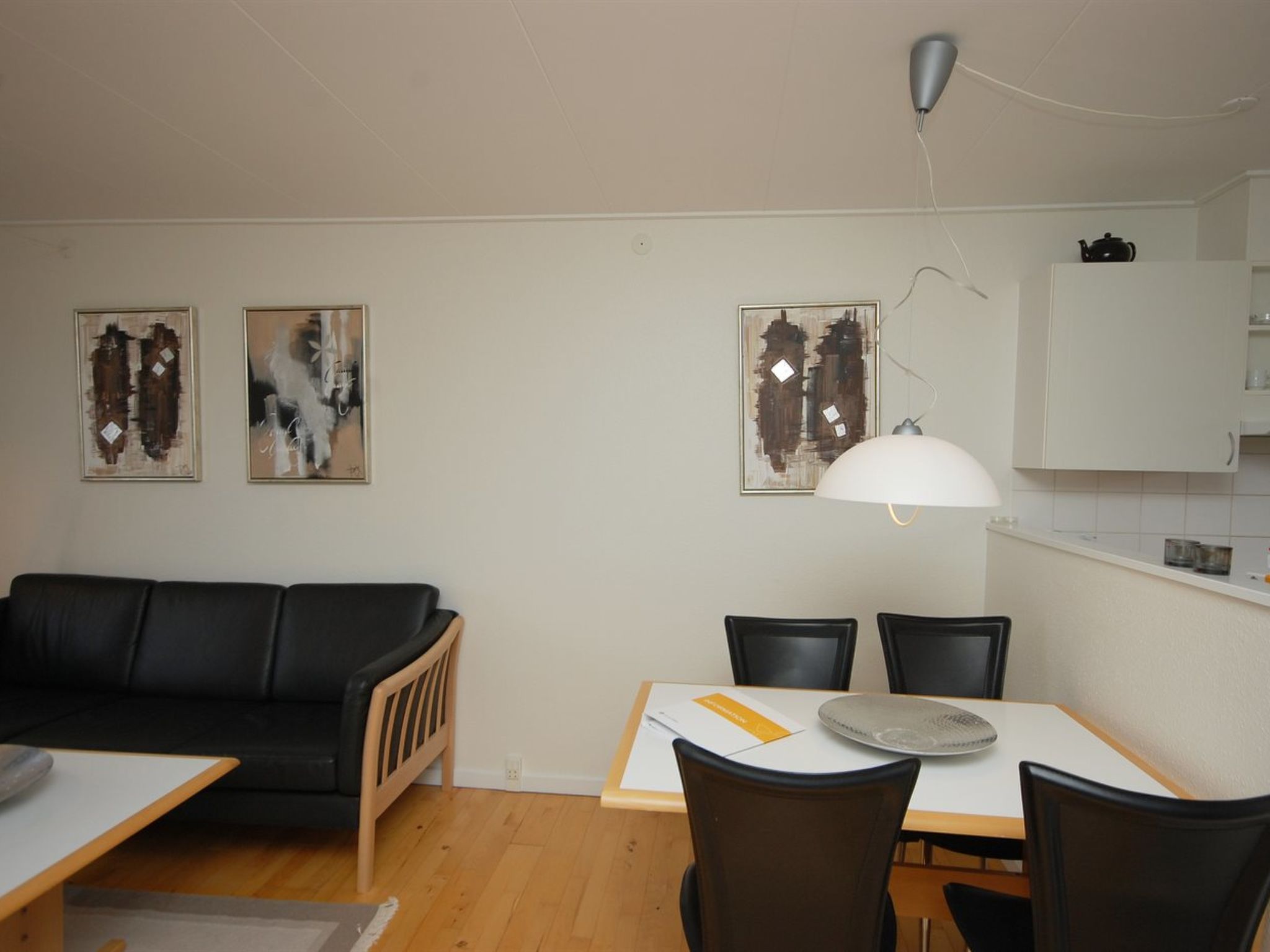 "Runhild" - 100m from the sea-Binnen