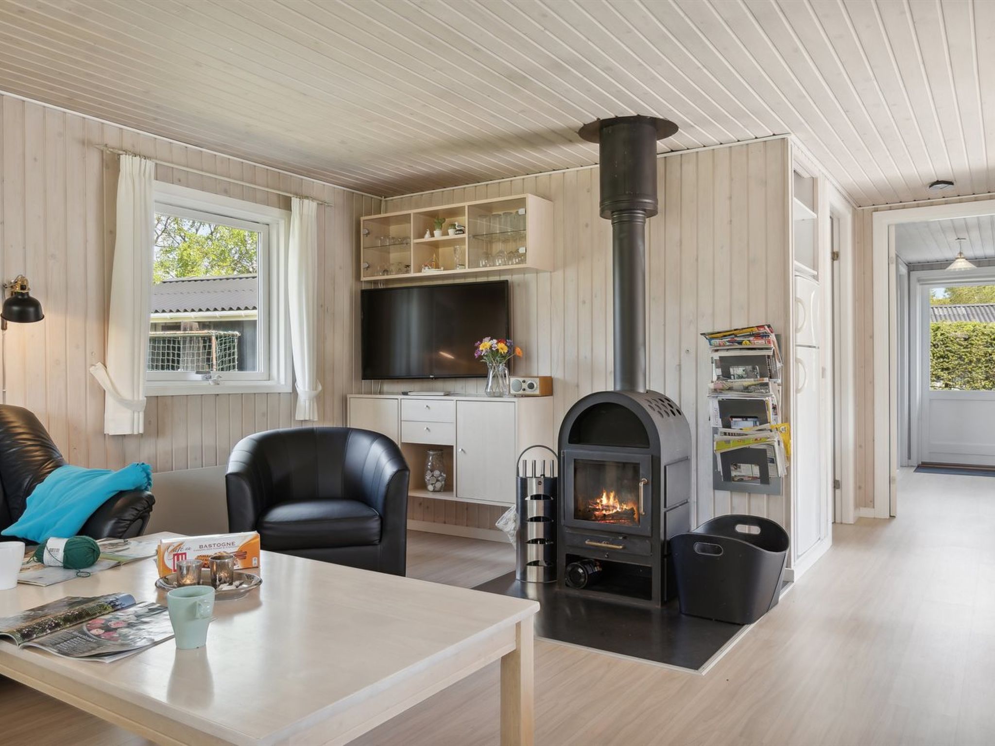 "Inan" - 300m from the sea-Binnen