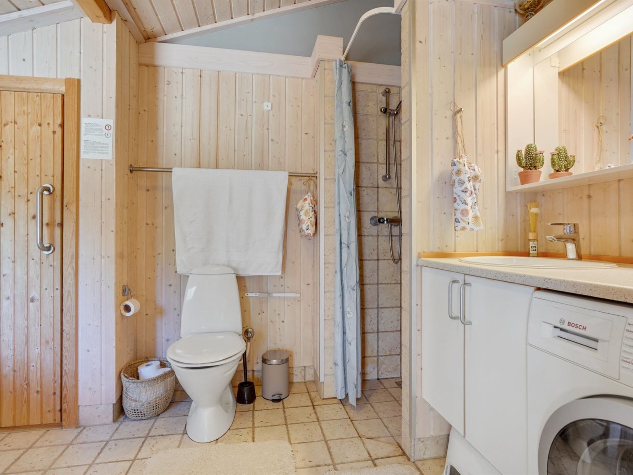 "Milda" - 1.9km from the sea - Binnen