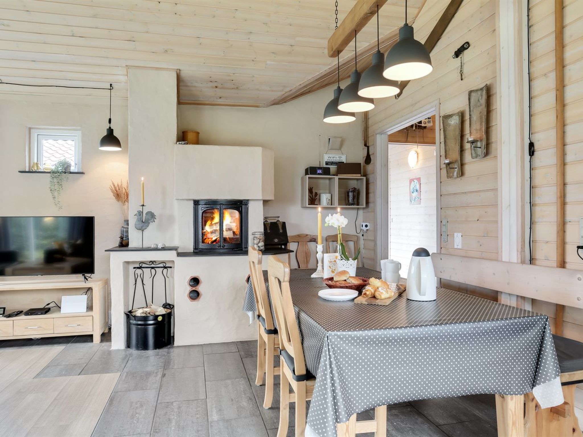 "Danijela" - 1.2km from the sea