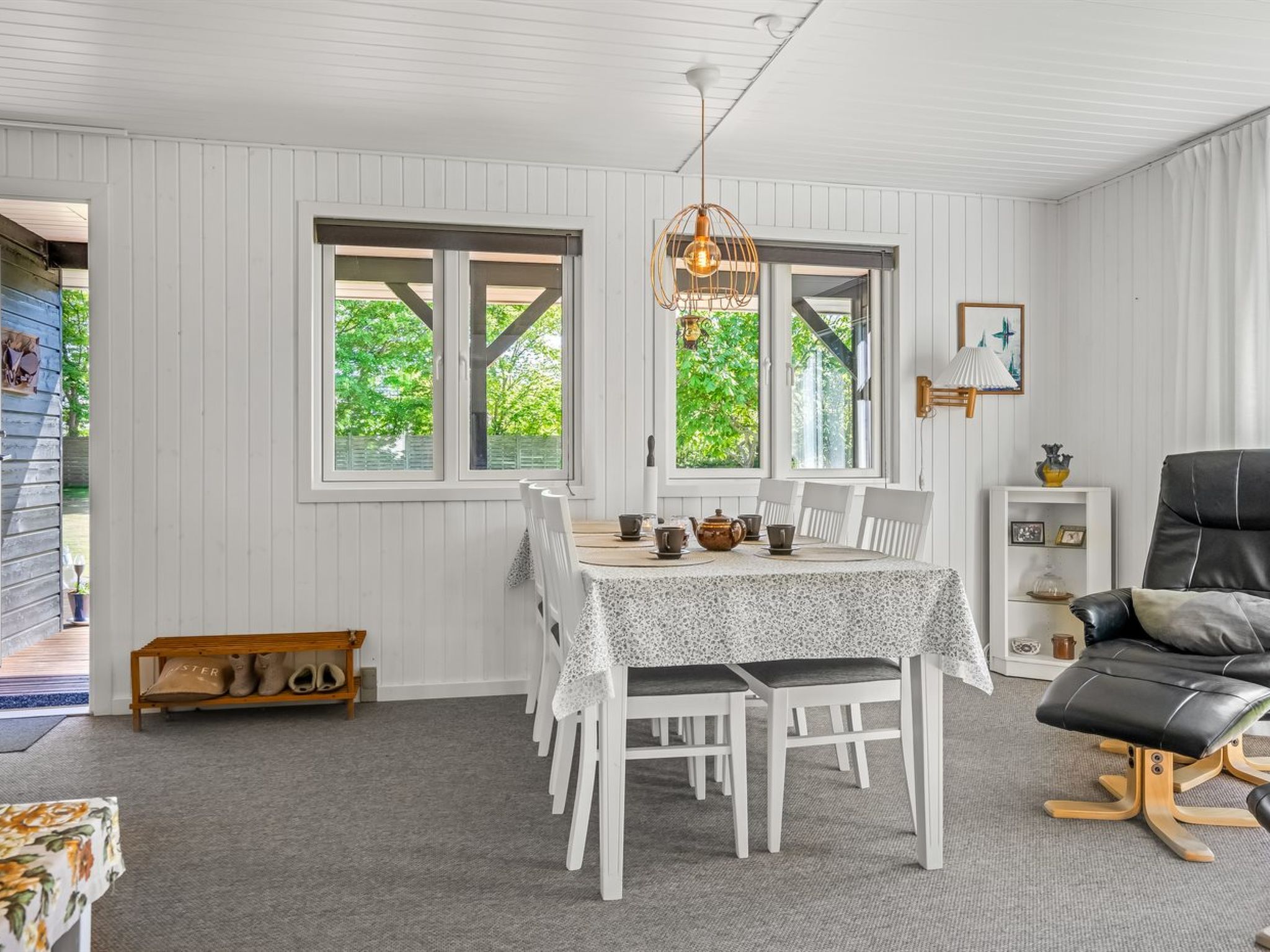 "Gunhil" - 200m from the sea-Binnen