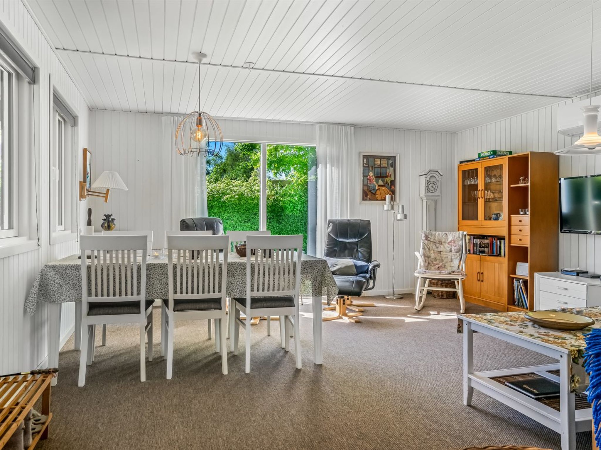 "Gunhil" - 200m from the sea-Binnen