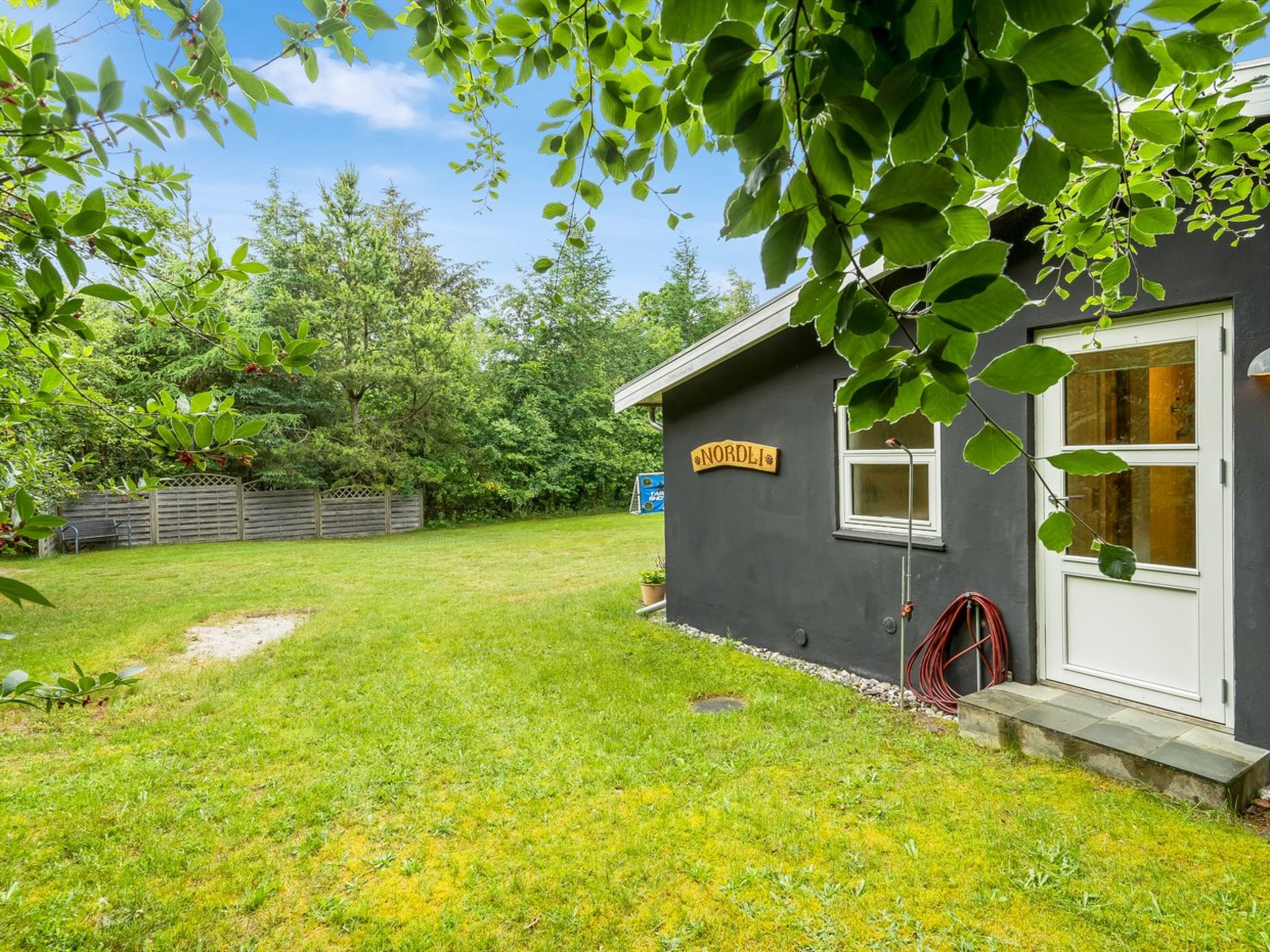 "Fergie" - 400m from the sea-Dehors