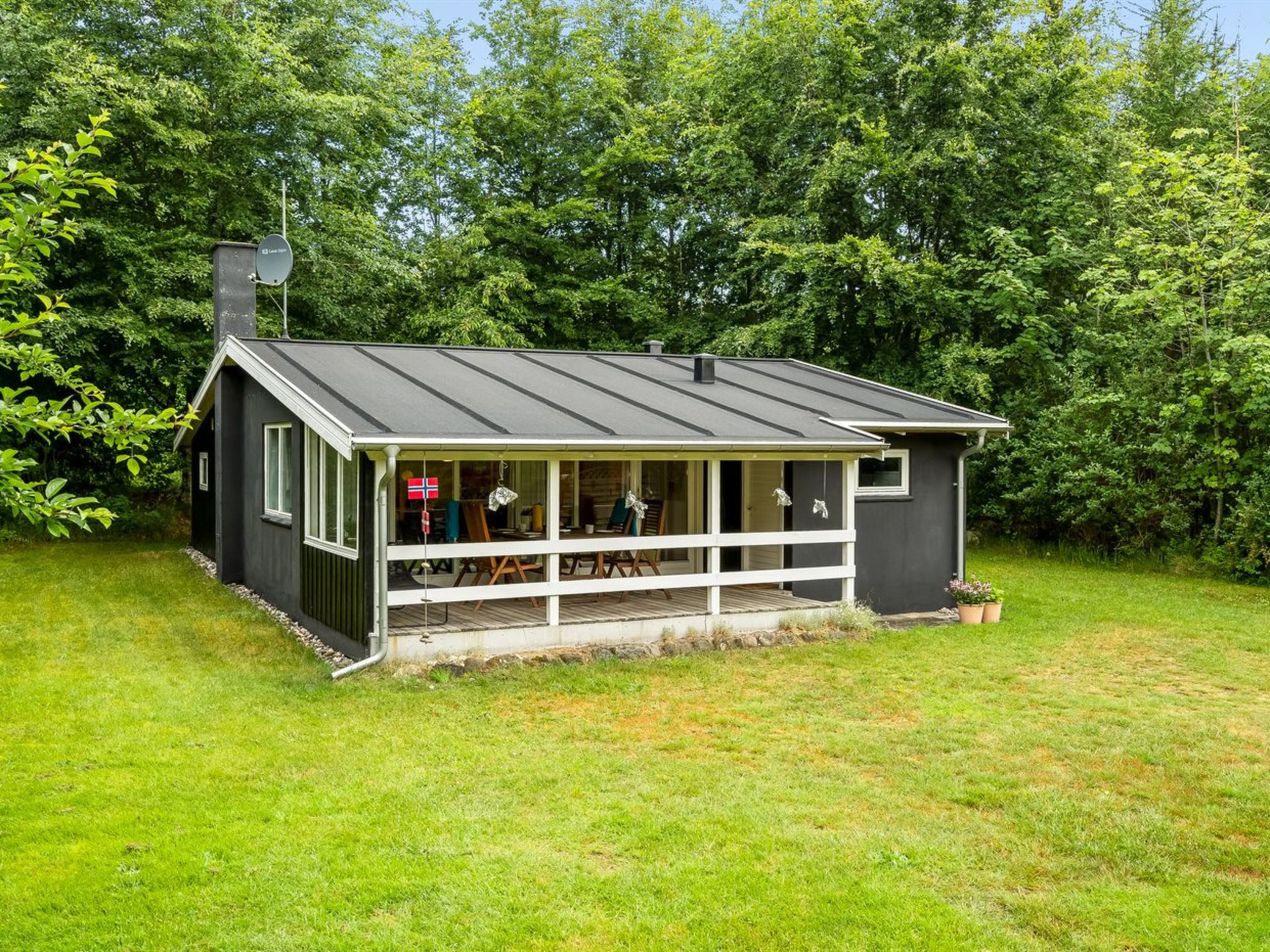 "Fergie" - 400m from the sea-Dehors
