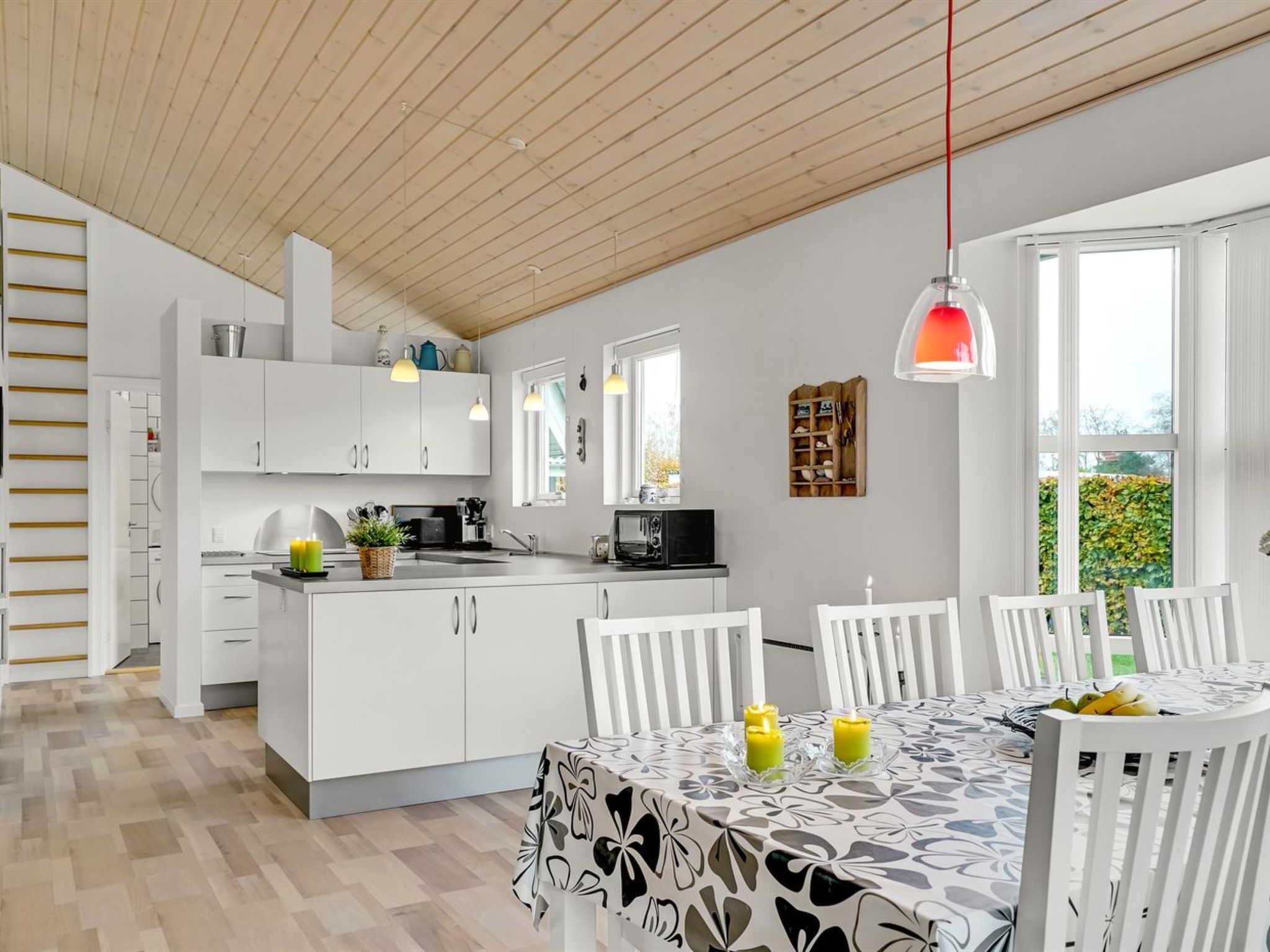 "Ayen" - 1.5km from the sea-Drinnen