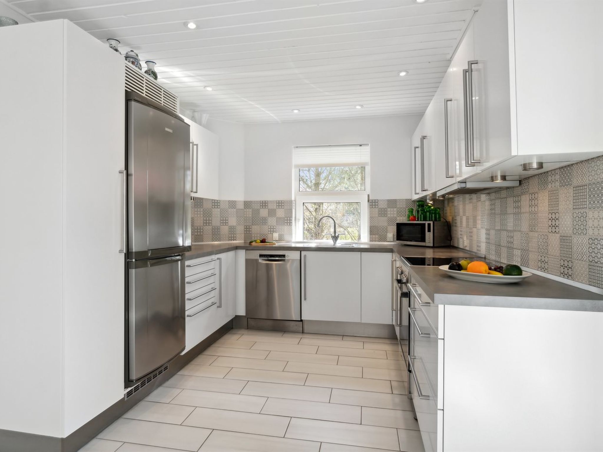 "Alla" - 500m from the sea-Binnen