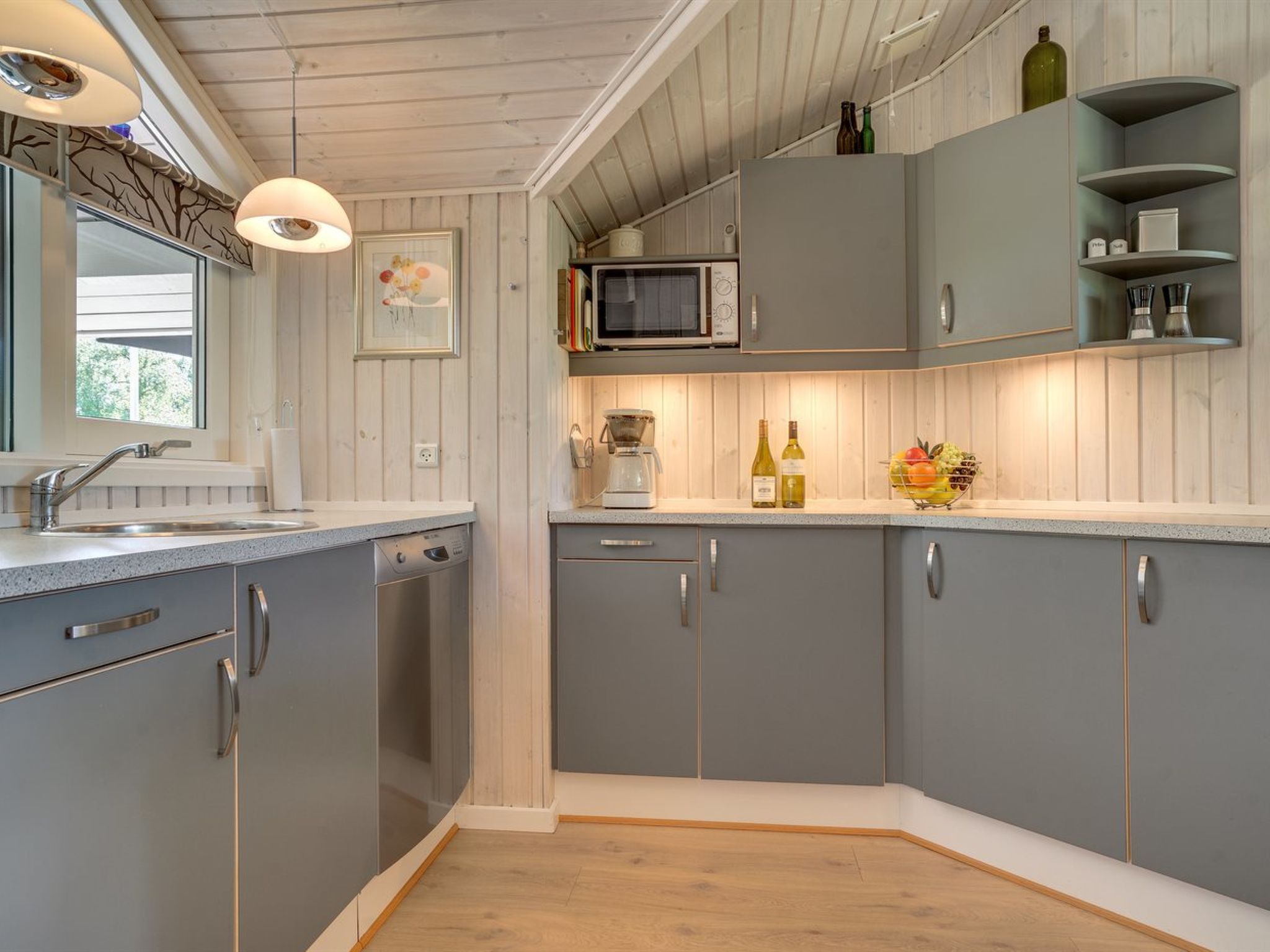"Esaline" - 400m from the sea - Inside