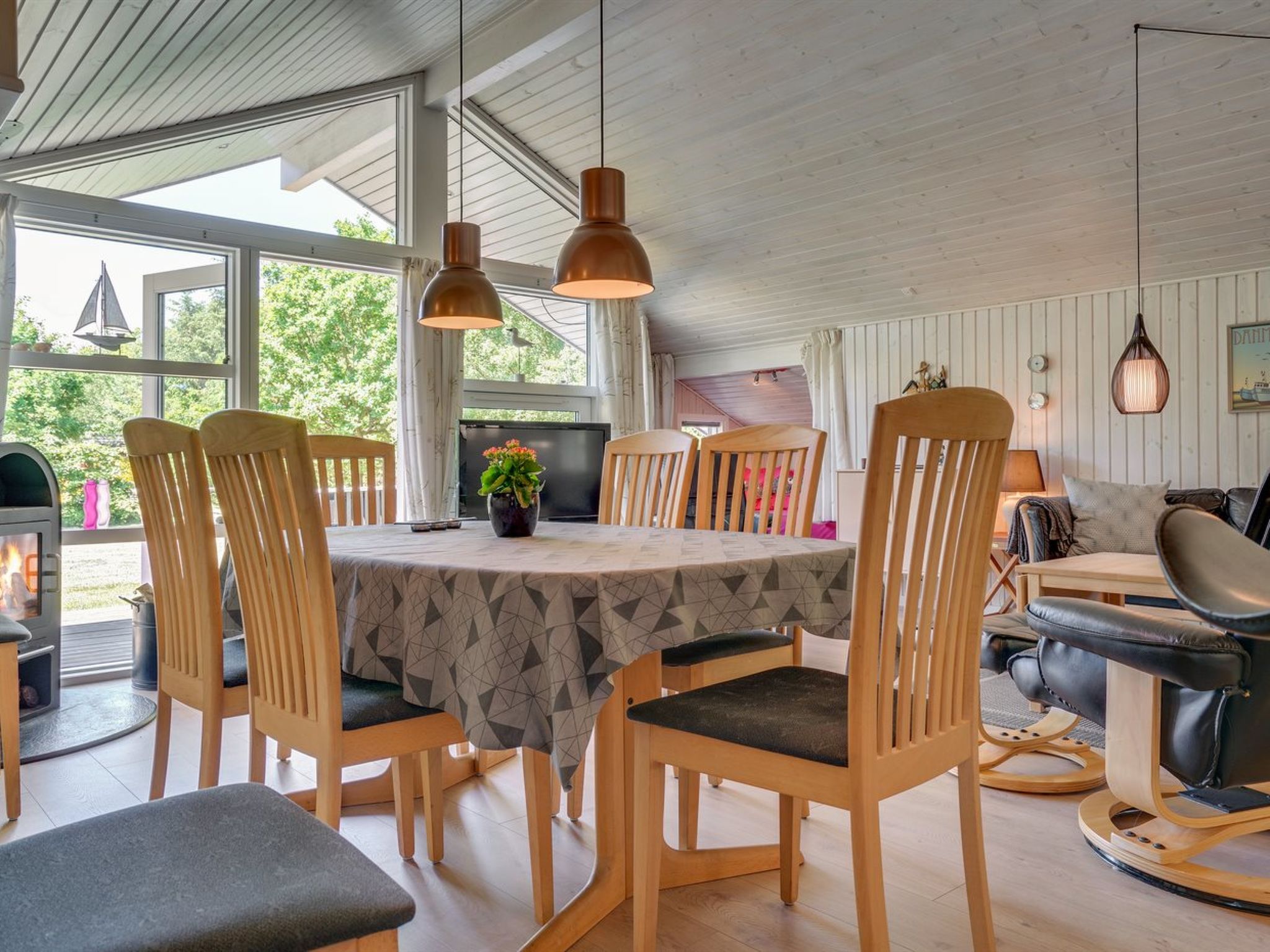 "Esaline" - 400m from the sea - Inside