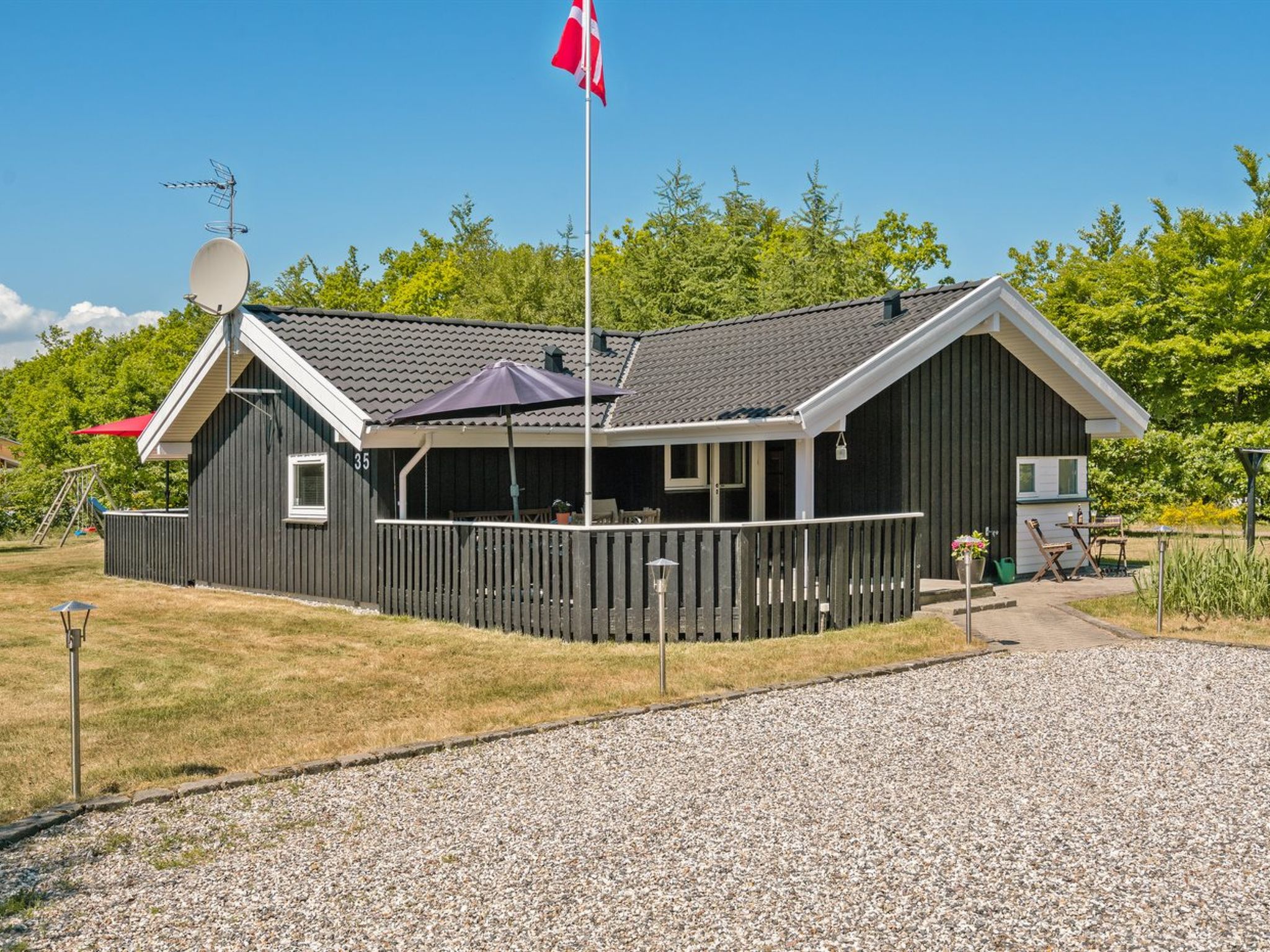 "Esaline" - 400m from the sea - Outside