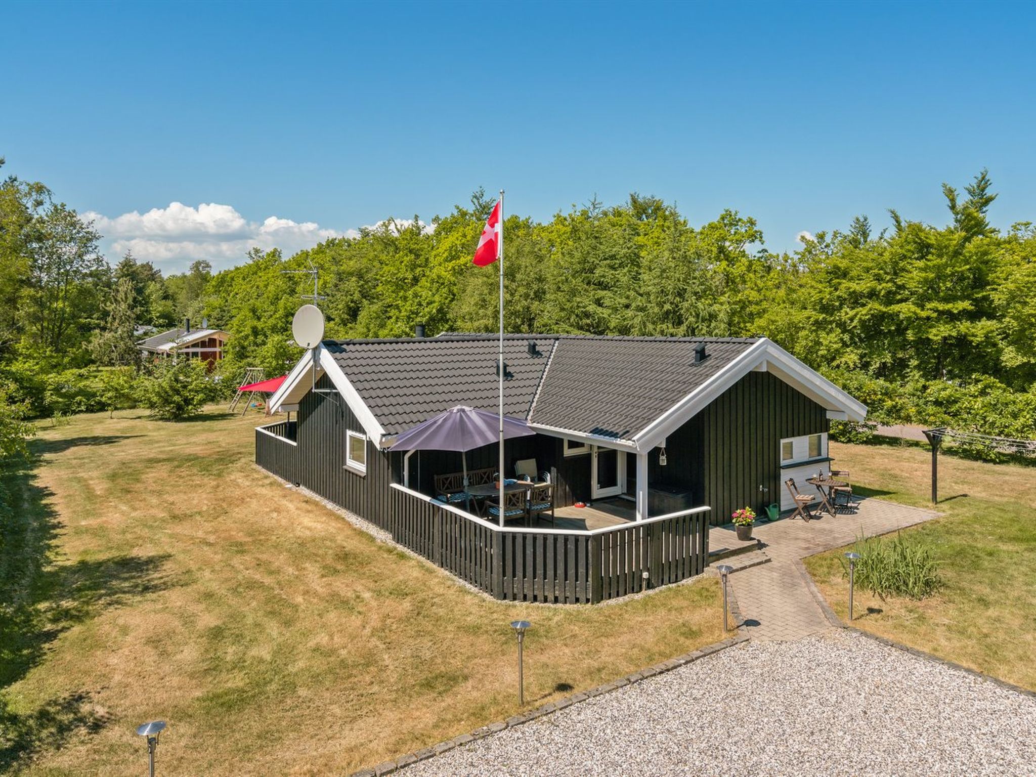 "Esaline" - 400m from the sea - Outside