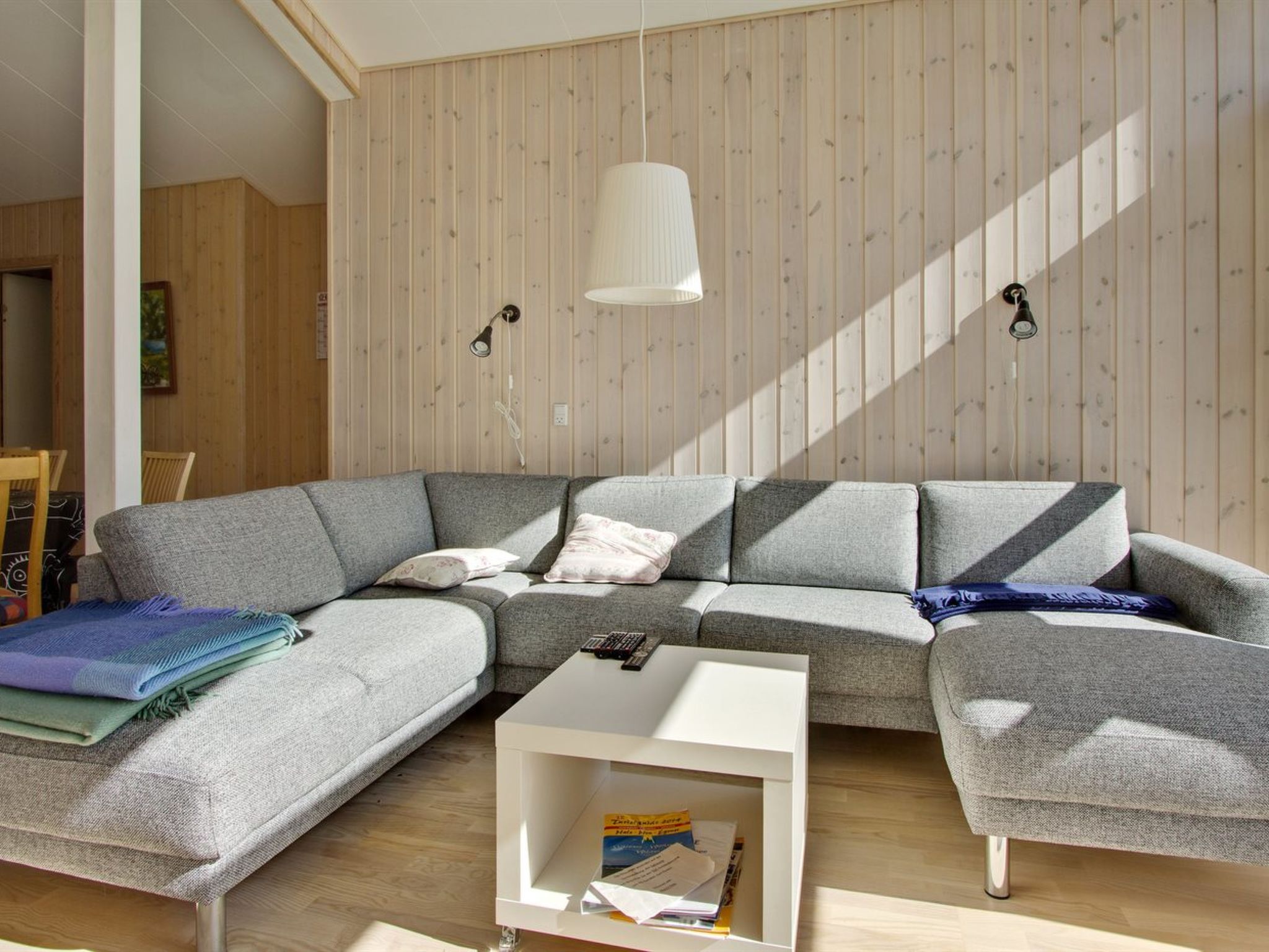 "Alisia" - 400m from the sea-Binnen
