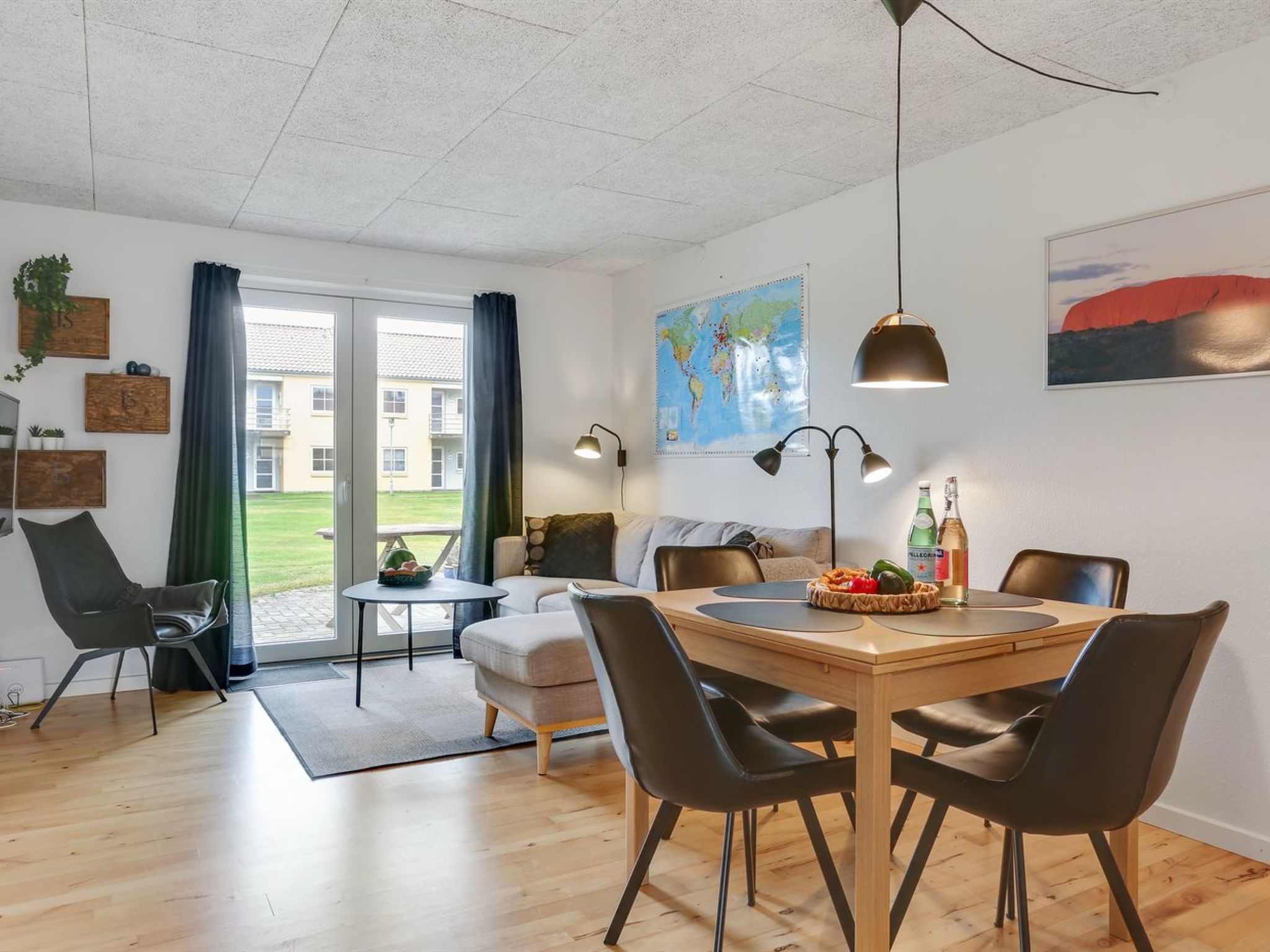 "Amaryllis" - 100m from the sea - Drinnen