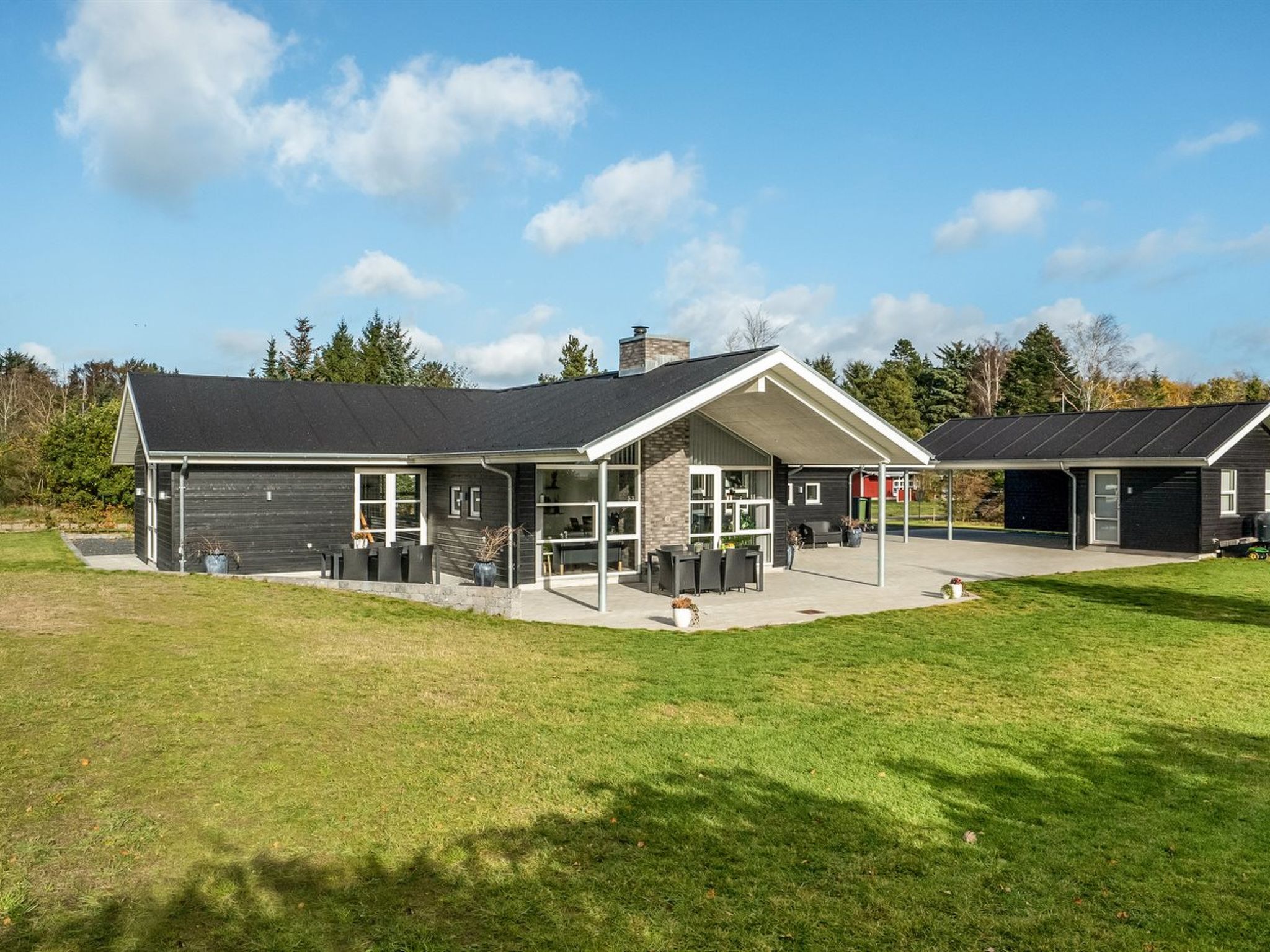"Geri" - 700m from the sea - Buiten