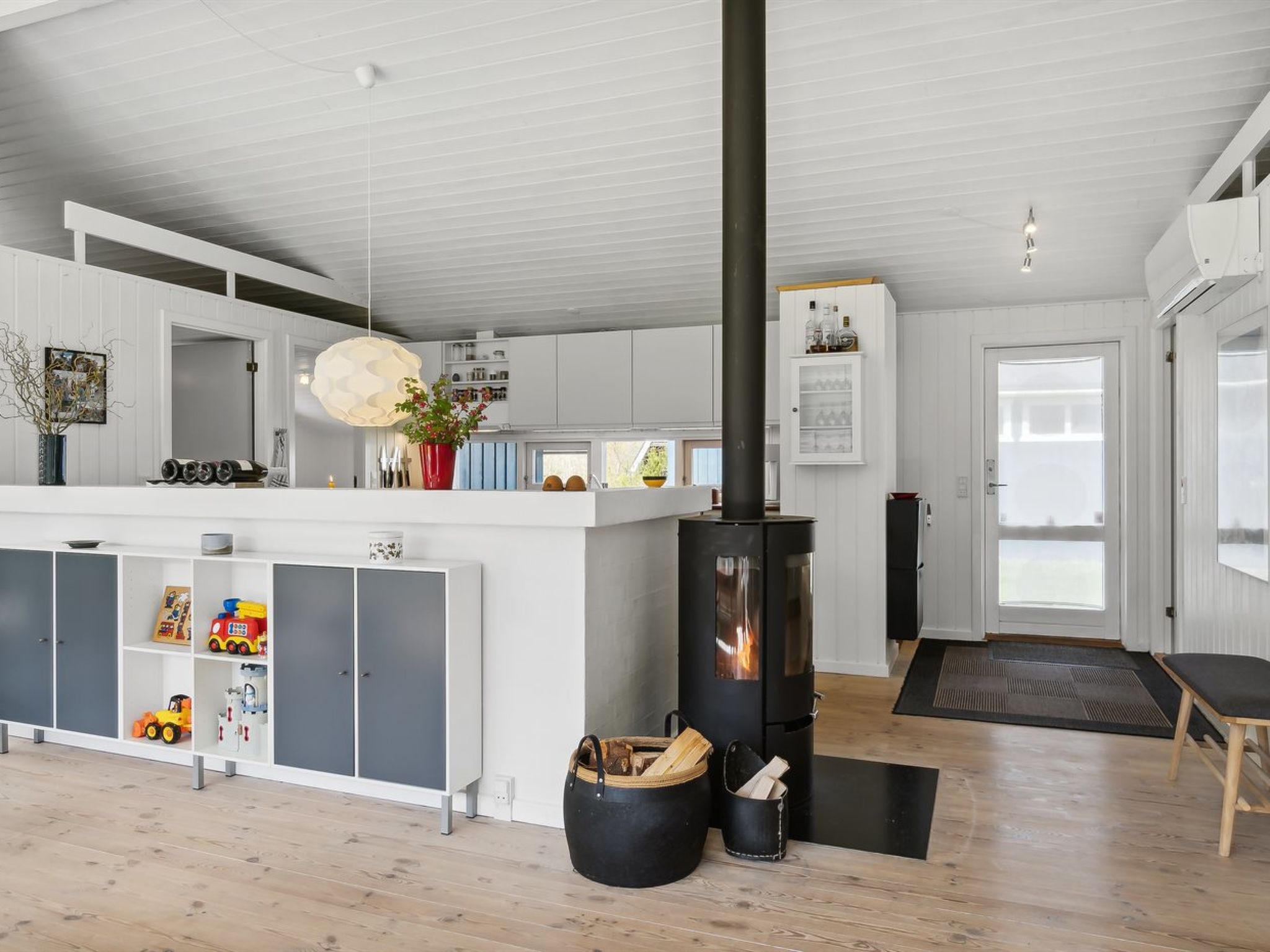 "Aleia" - 1.6km from the sea