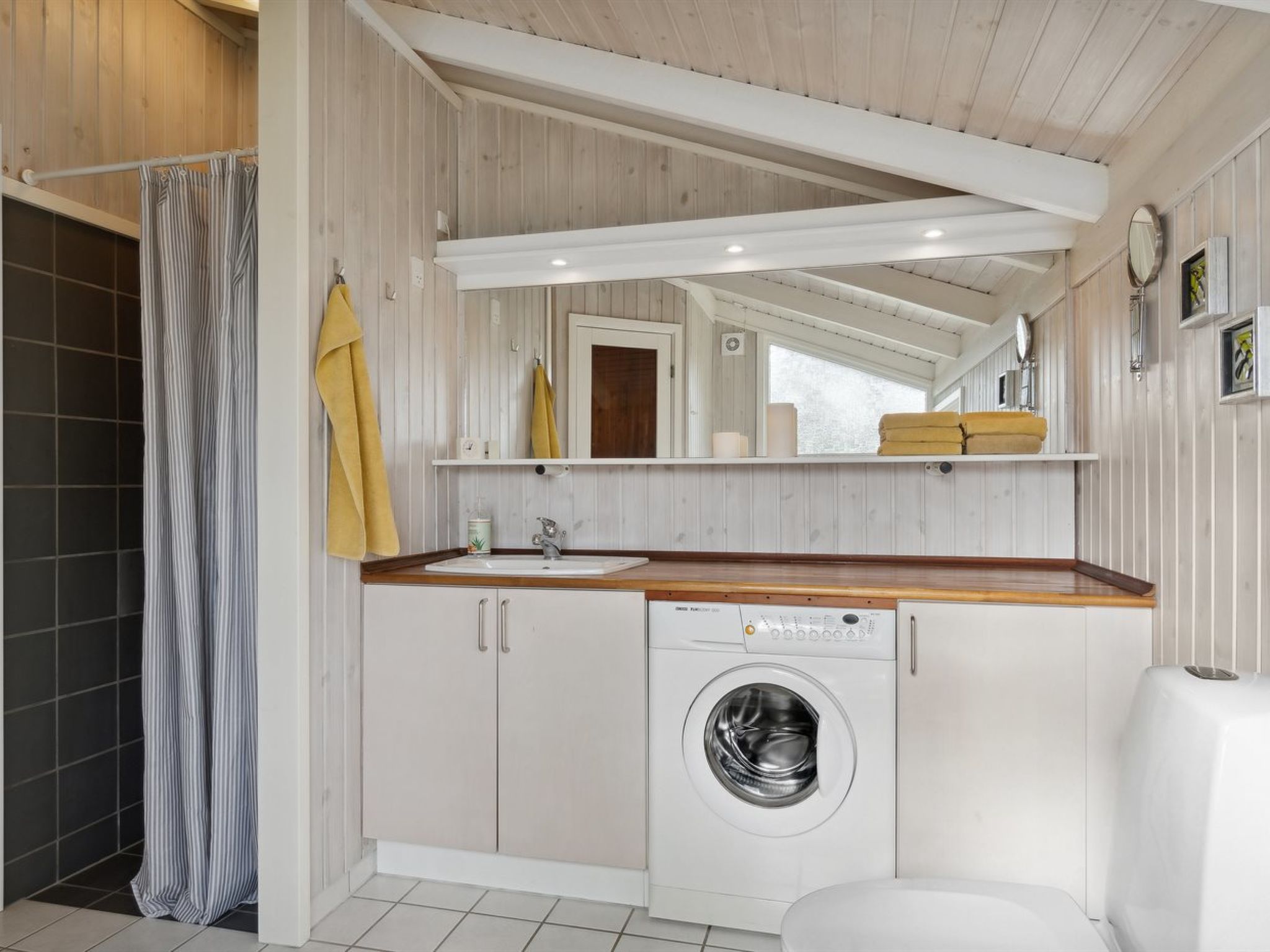 "Nafne" - 500m from the sea-Binnen
