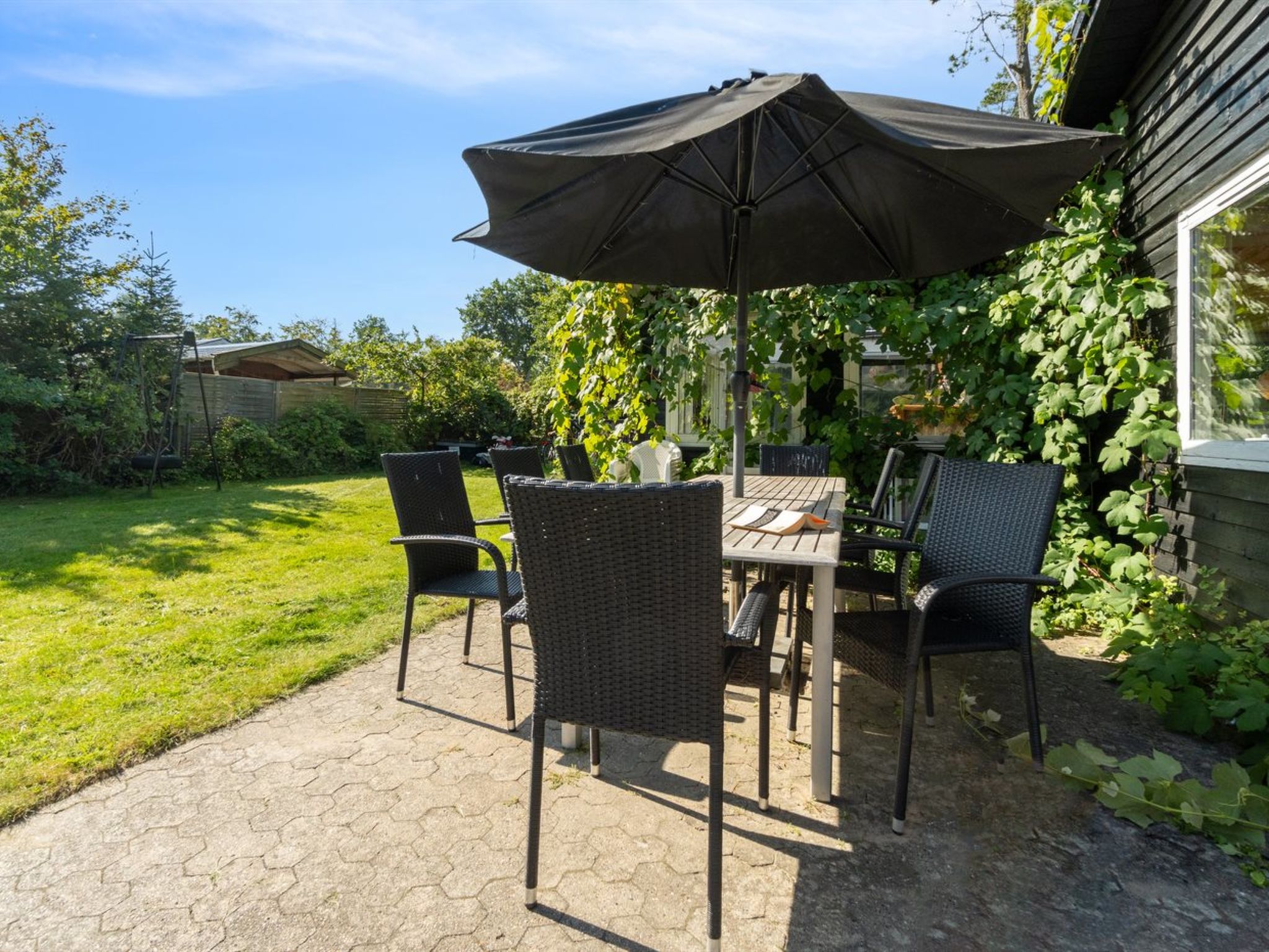 "Annamie" - 650m from the sea - Buiten