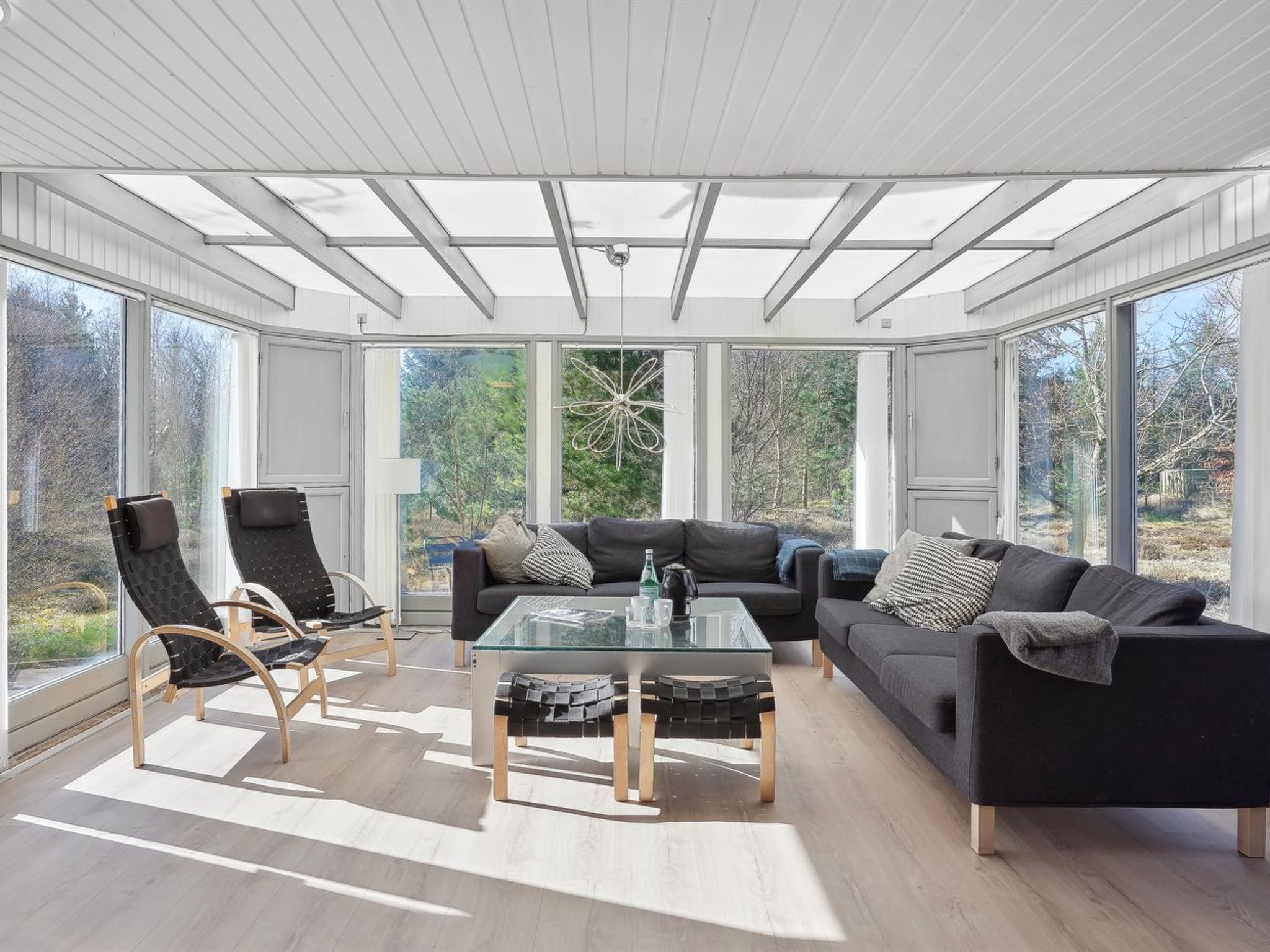 "Tarja" - 150m from the sea-Inside