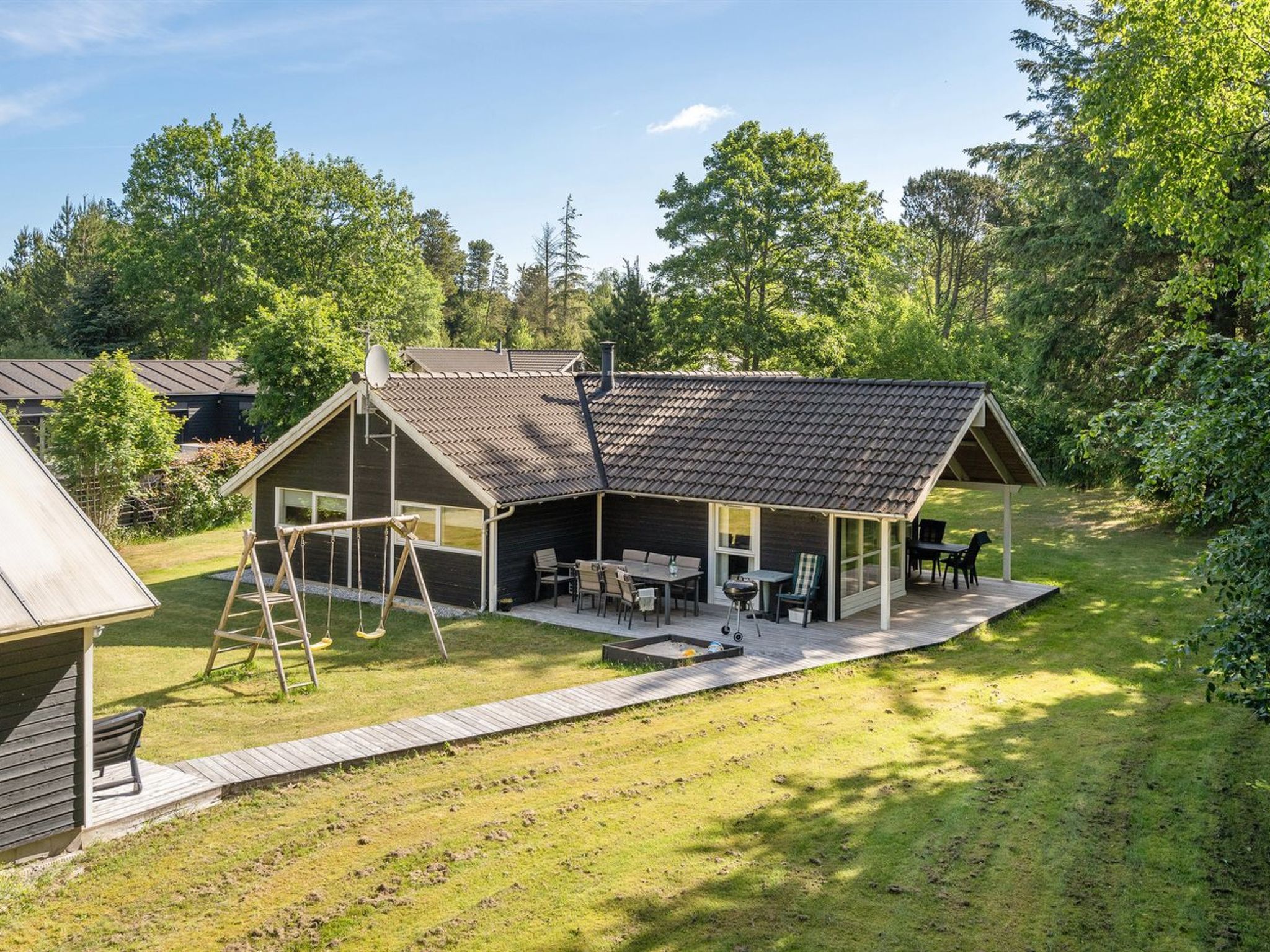 "Elita" - 1.7km from the sea