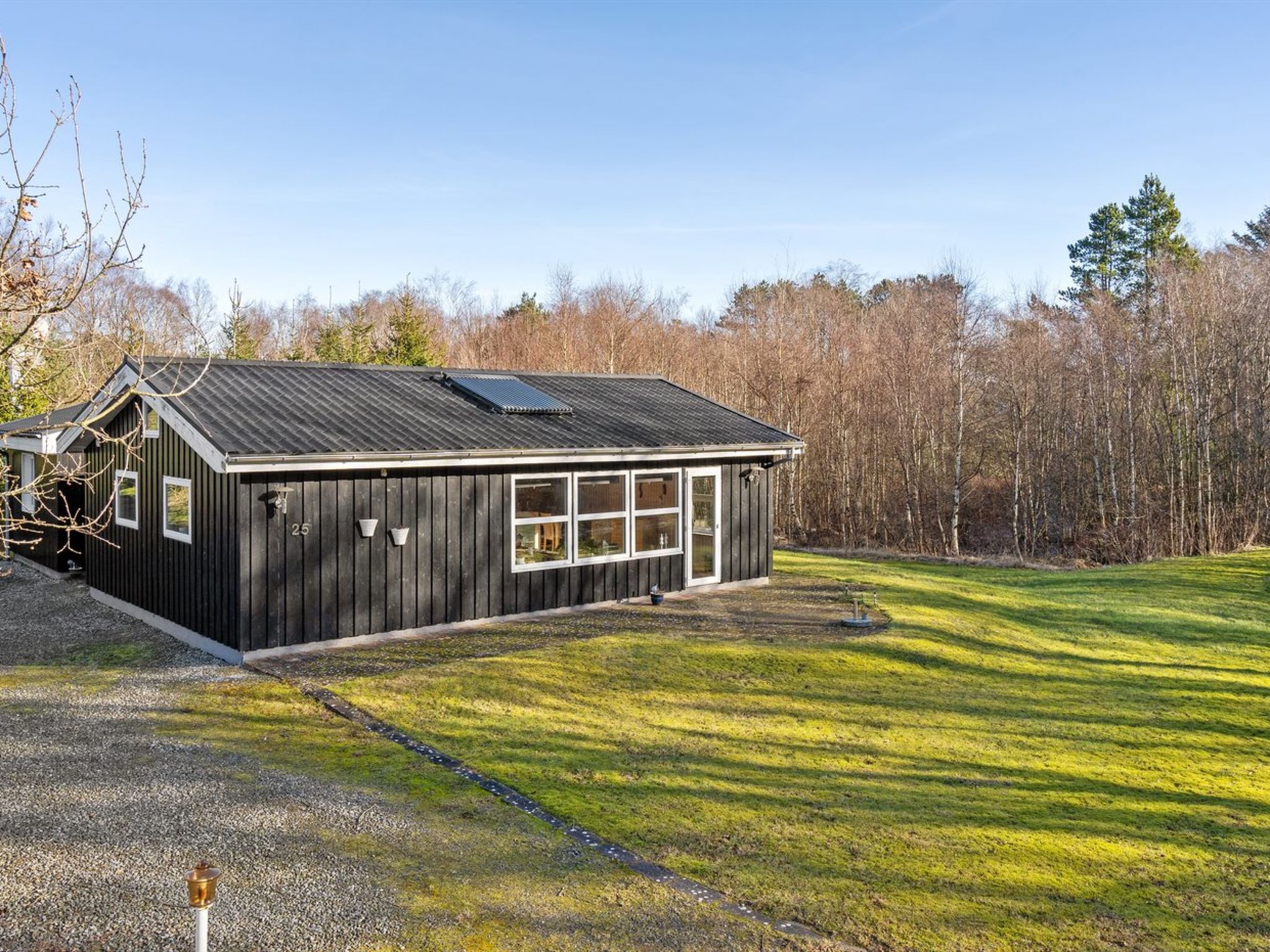 "Mikko" - 2.2km from the sea