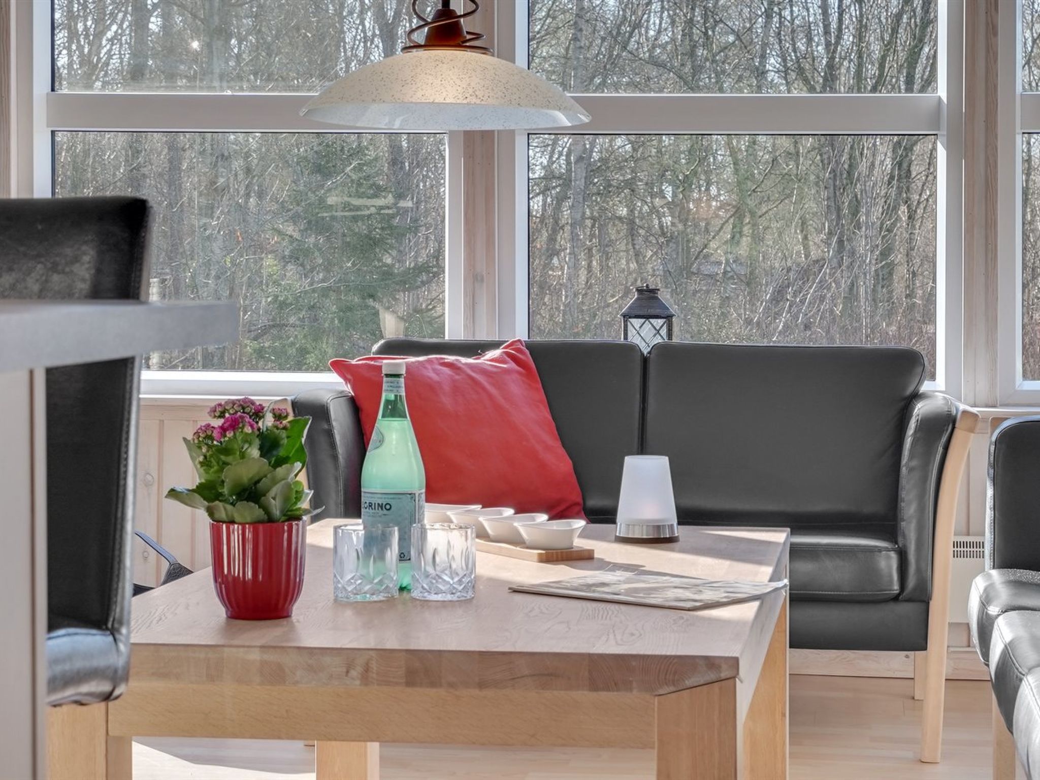 "Mikko" - 2.2km from the sea — Living Room (5 of 16)