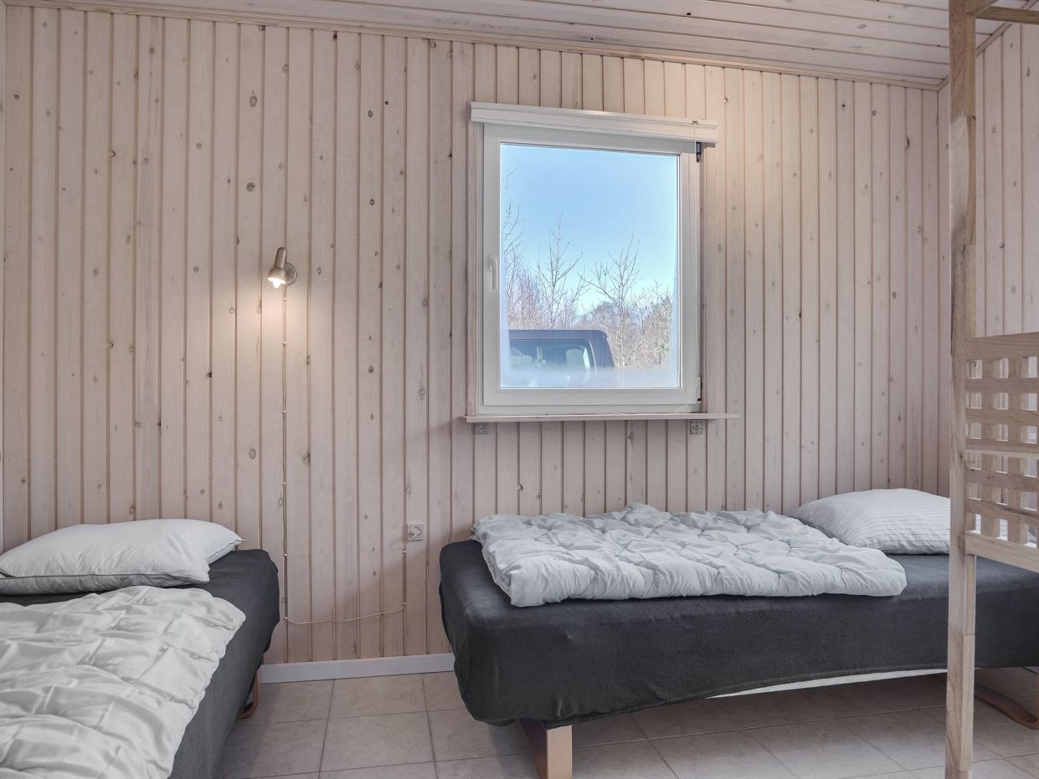 "Mikko" - 2.2km from the sea - Binnen