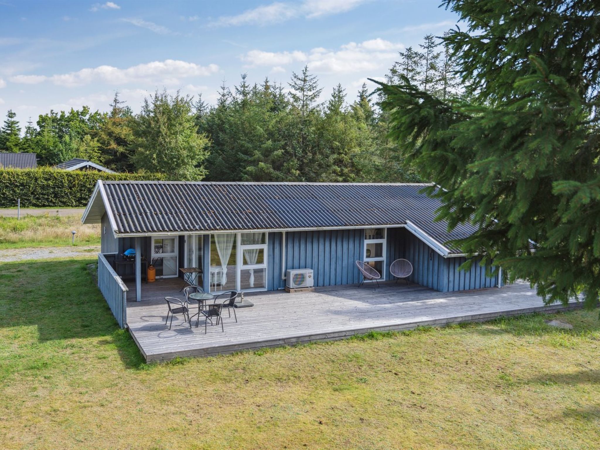 "Antoinette" - 500m from the sea-Outside