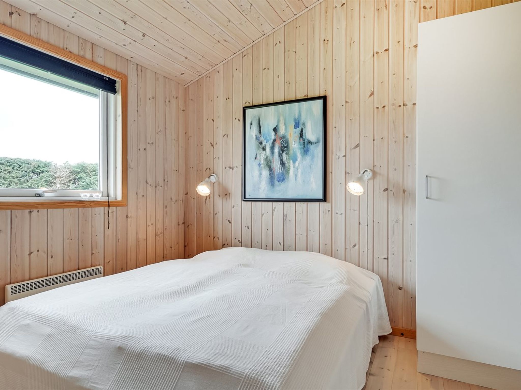 "Tayler" - 1.8km from the sea - Binnen
