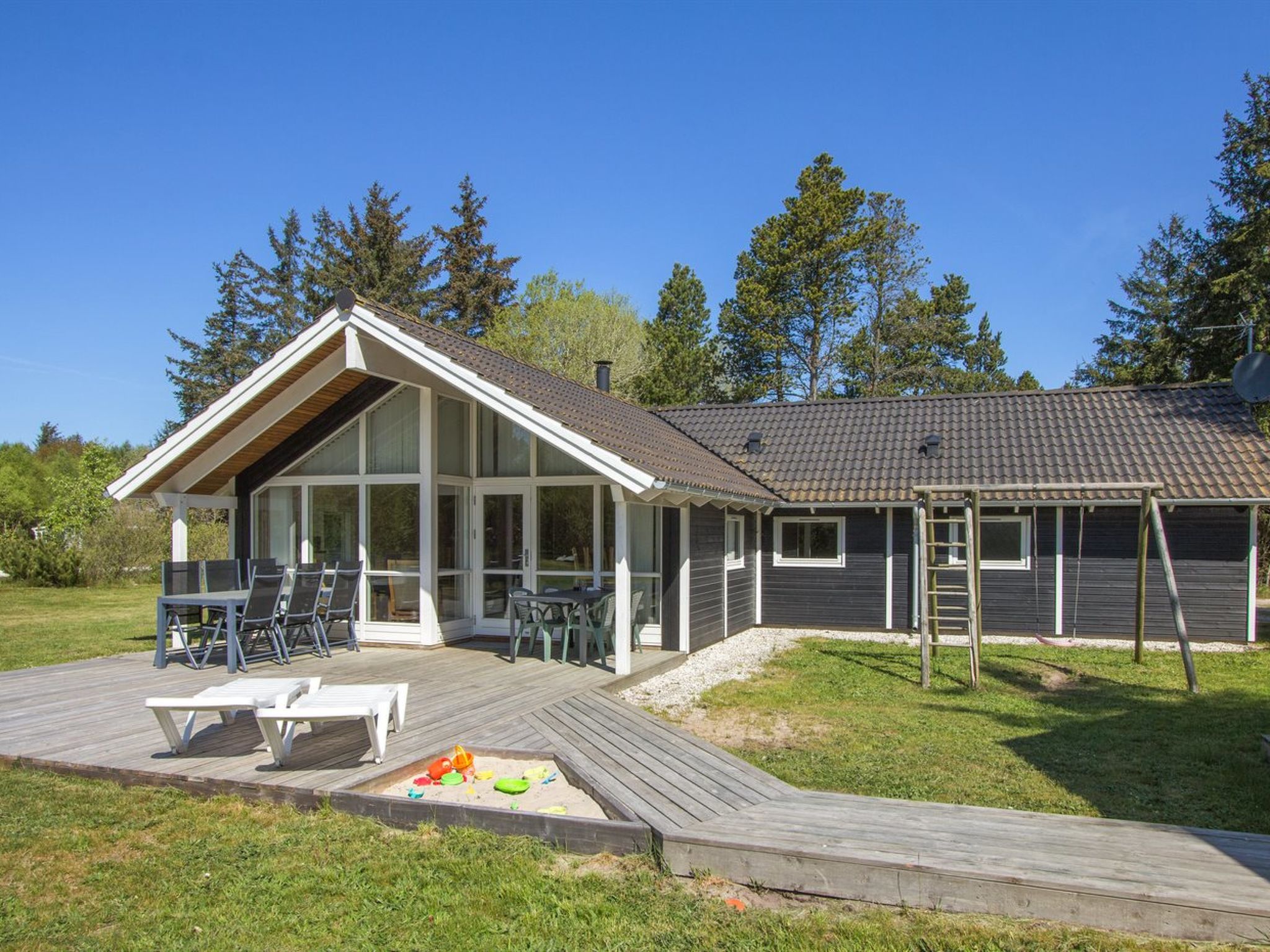 "Åsta" - 1.7km from the sea — Terrace (3 of 18)