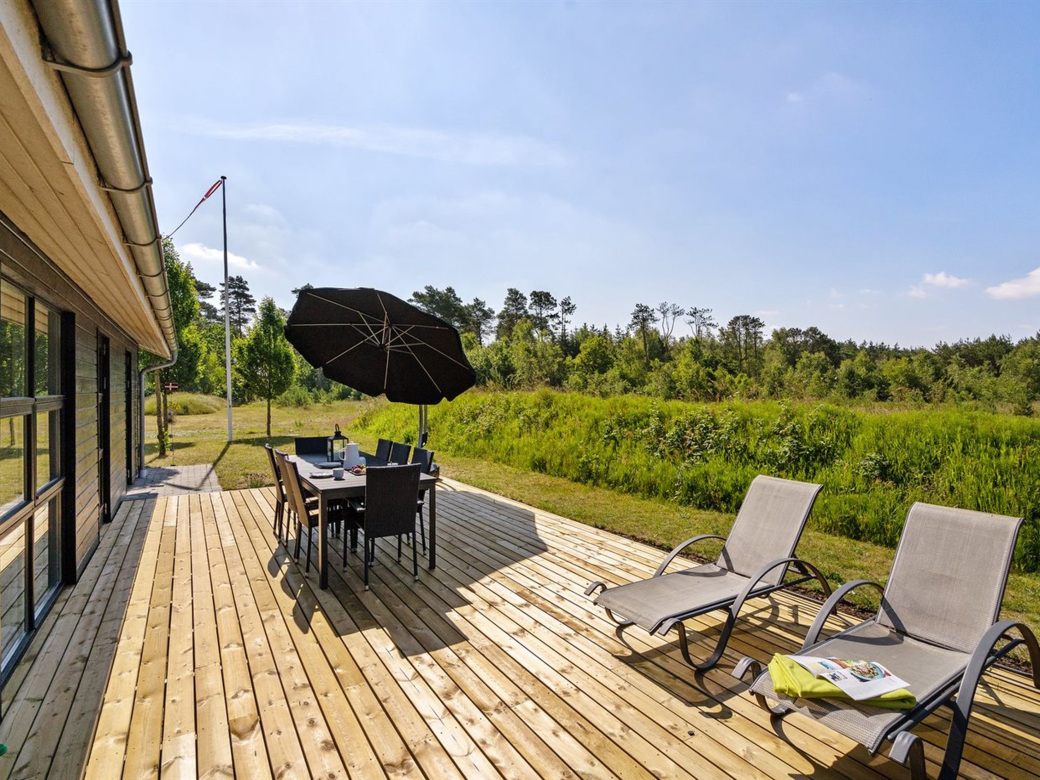 "Veiko" - 1.2km from the sea - Buiten