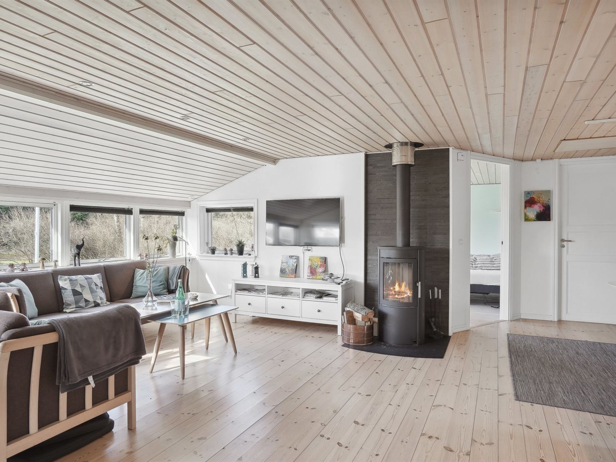 "Erhardt" - 800m from the sea