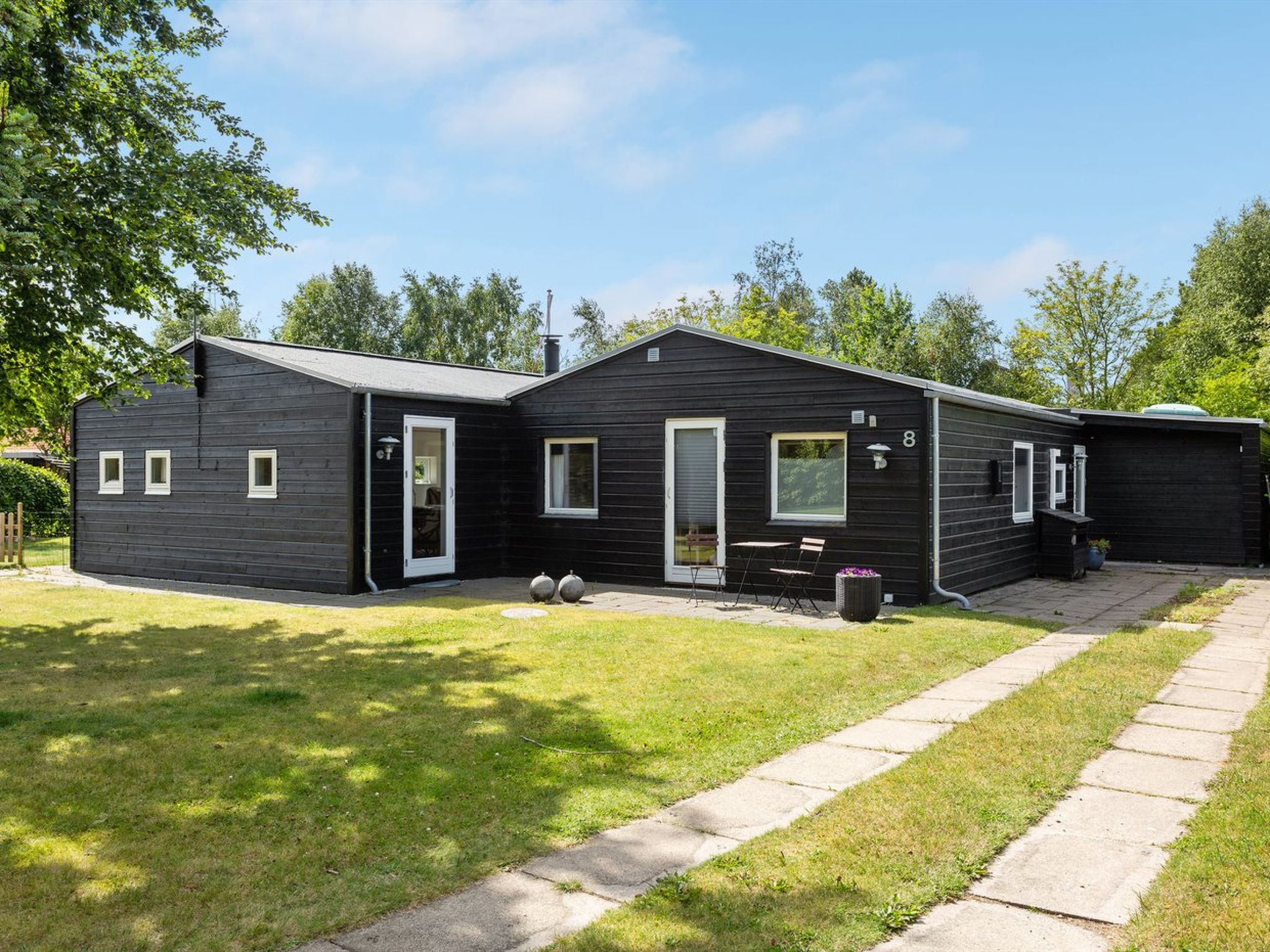 "Sigfred" - 1.5km from the sea