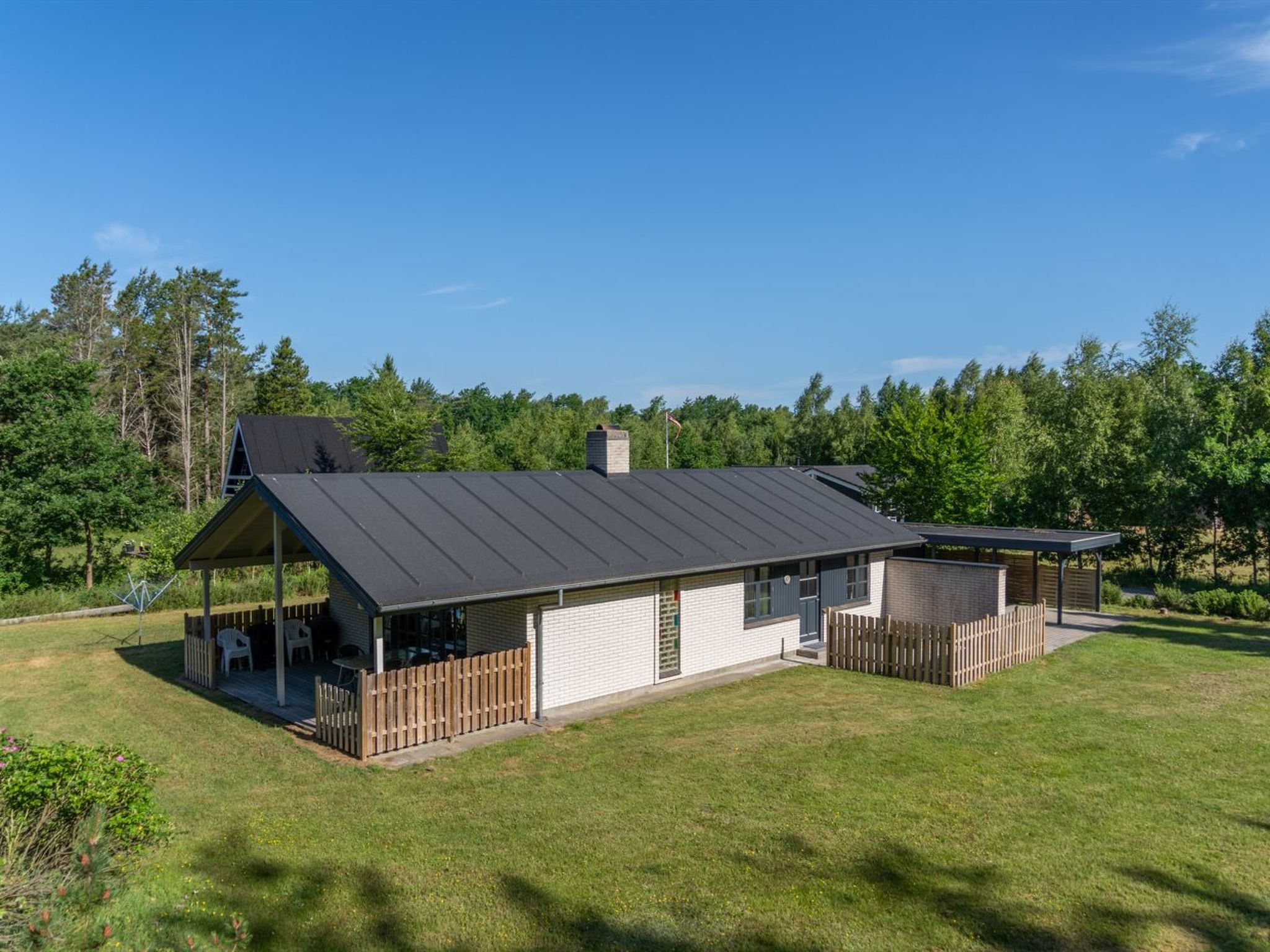"Henny" - 1.5km from the sea - Buiten