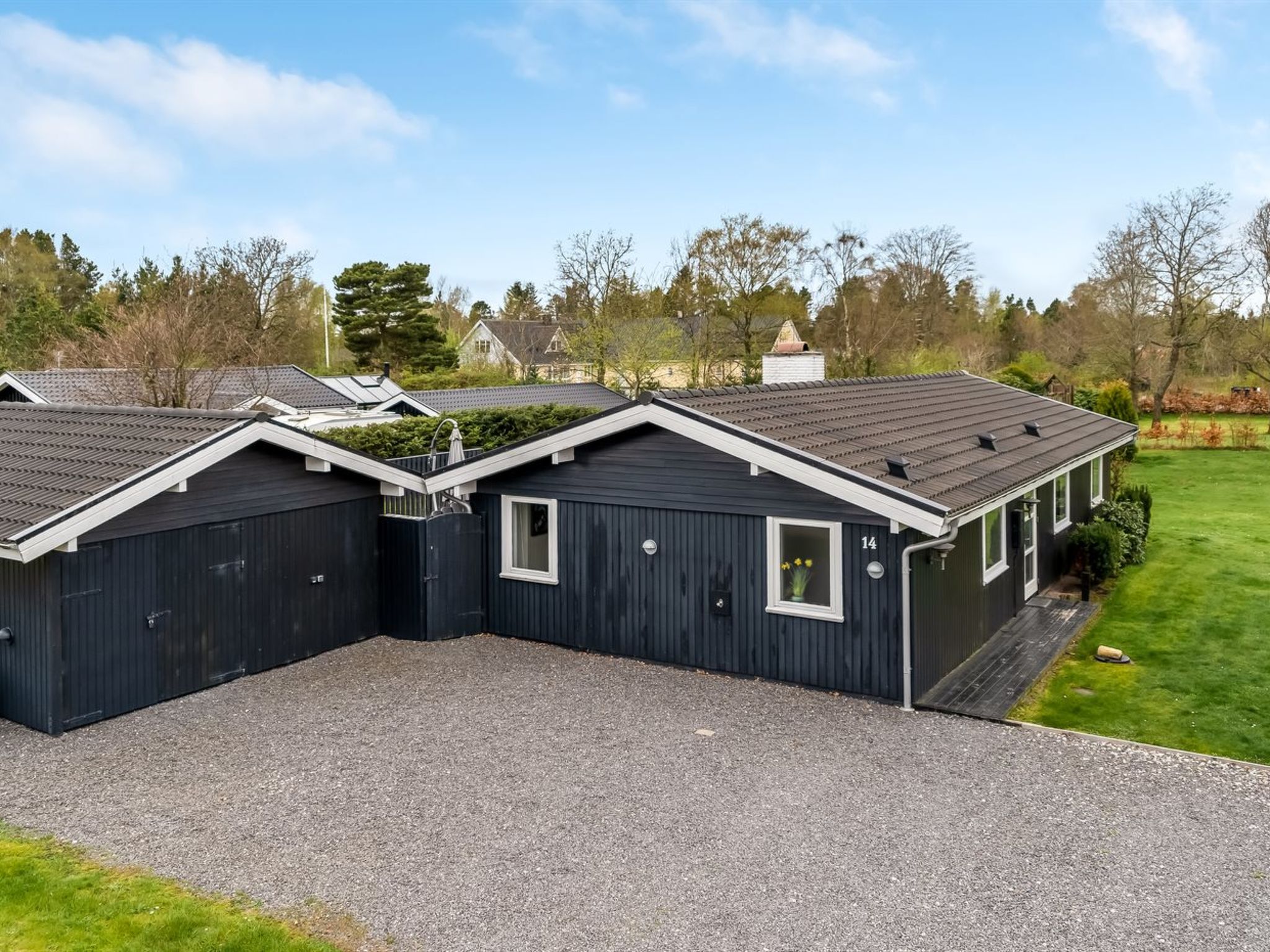 "Clarabelle" - 700m from the sea-Buiten