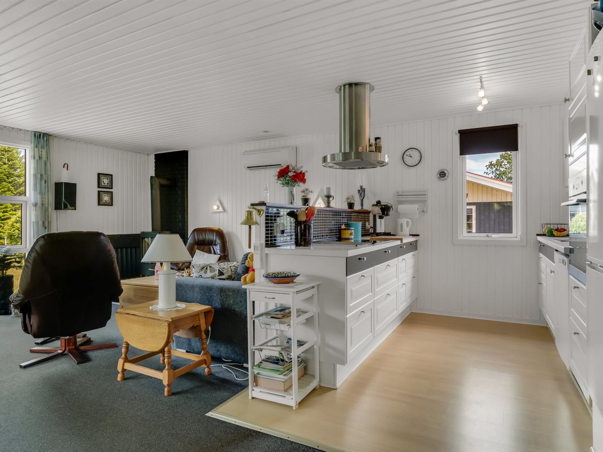 "Aima" - 400m from the sea