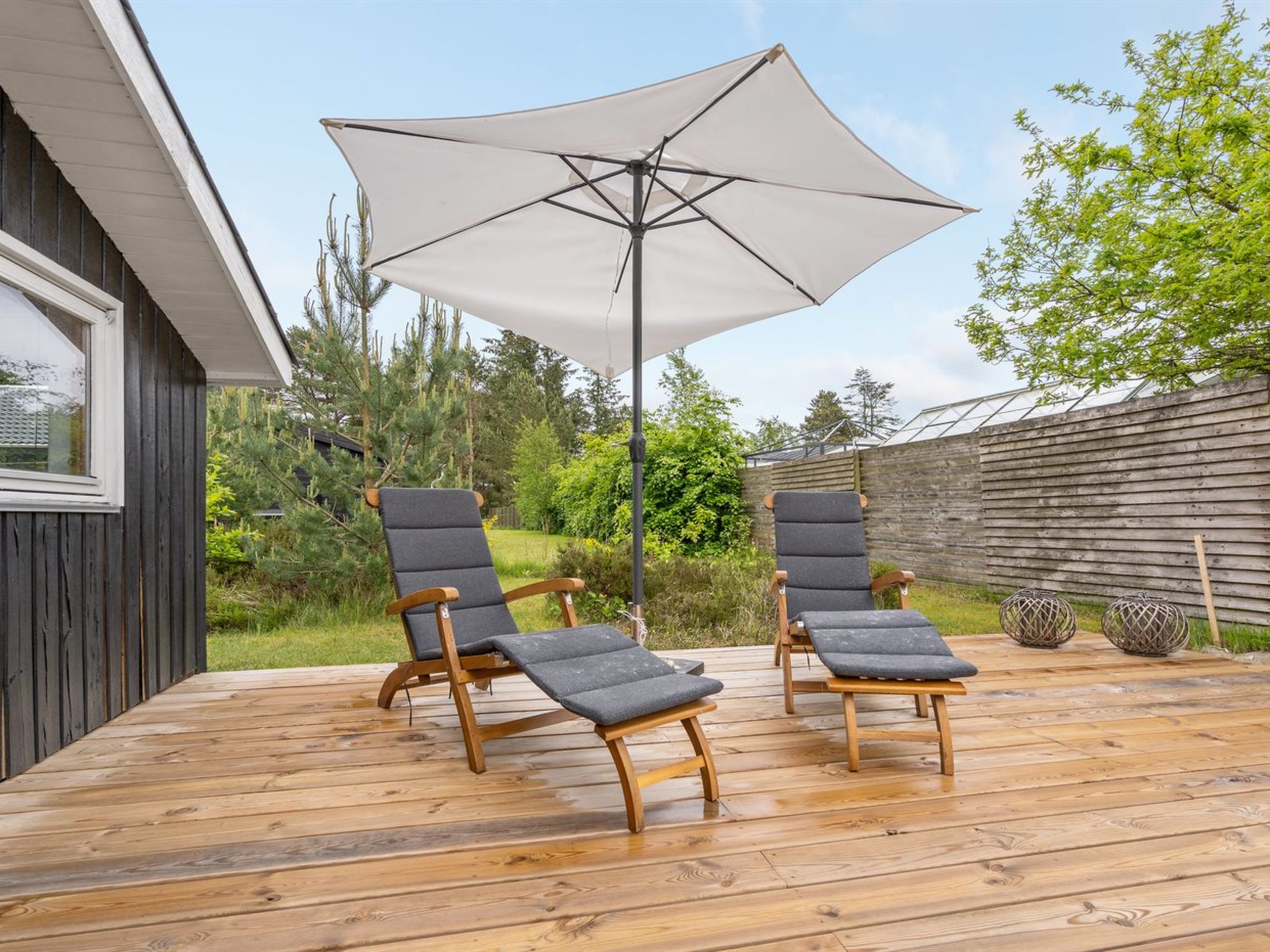"Landolf" - 250m from the sea-Buiten