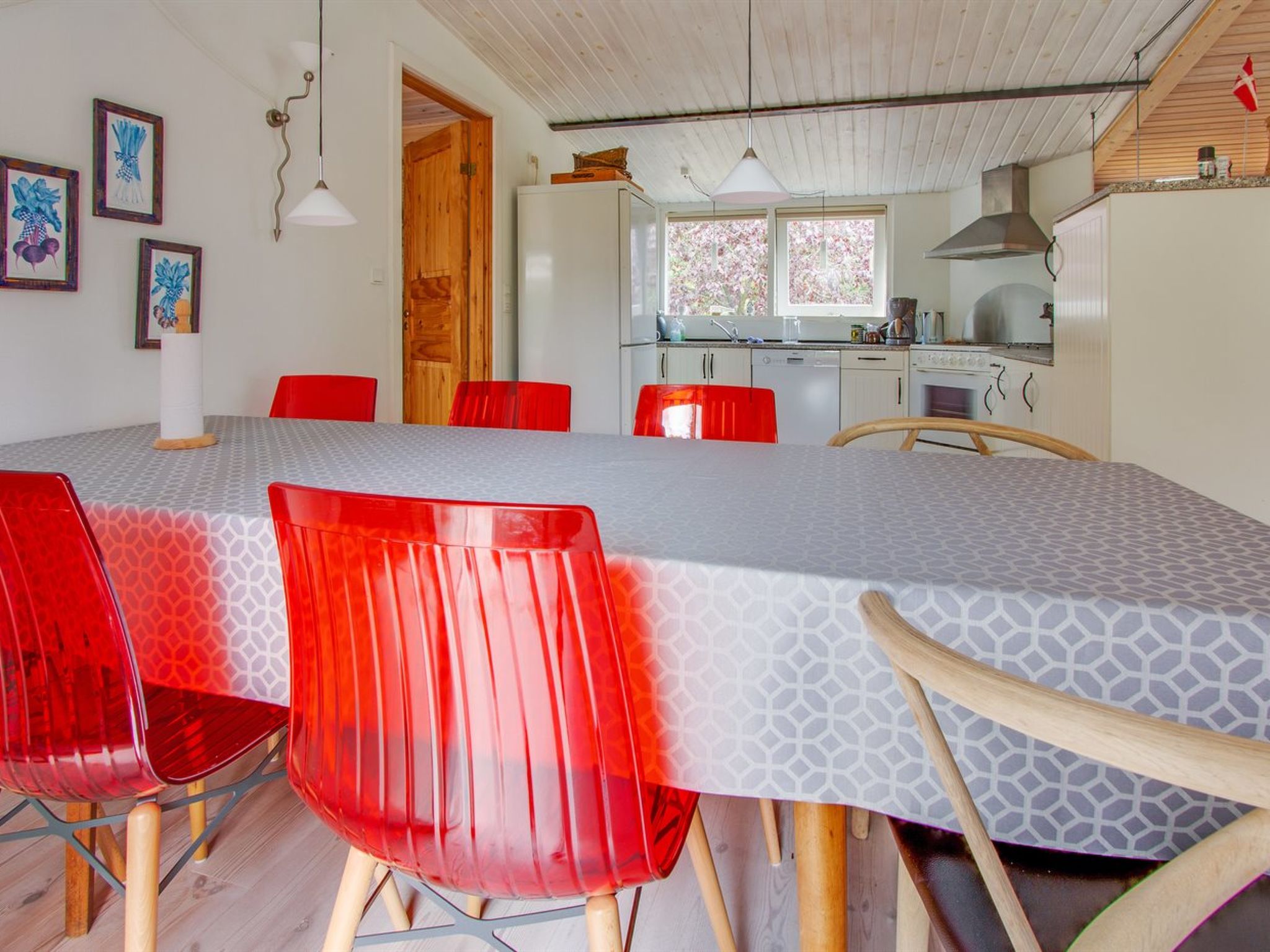 "Svend" - 1.5km from the sea - Binnen
