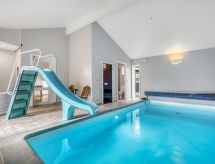 9-persoons vakantiehuis in Hals met sauna en overdekt zwembad - thumbnail 2