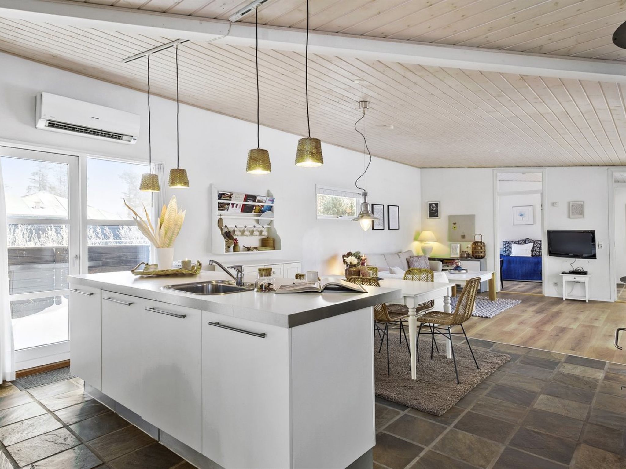 "Nele" - 400m from the sea-Binnen