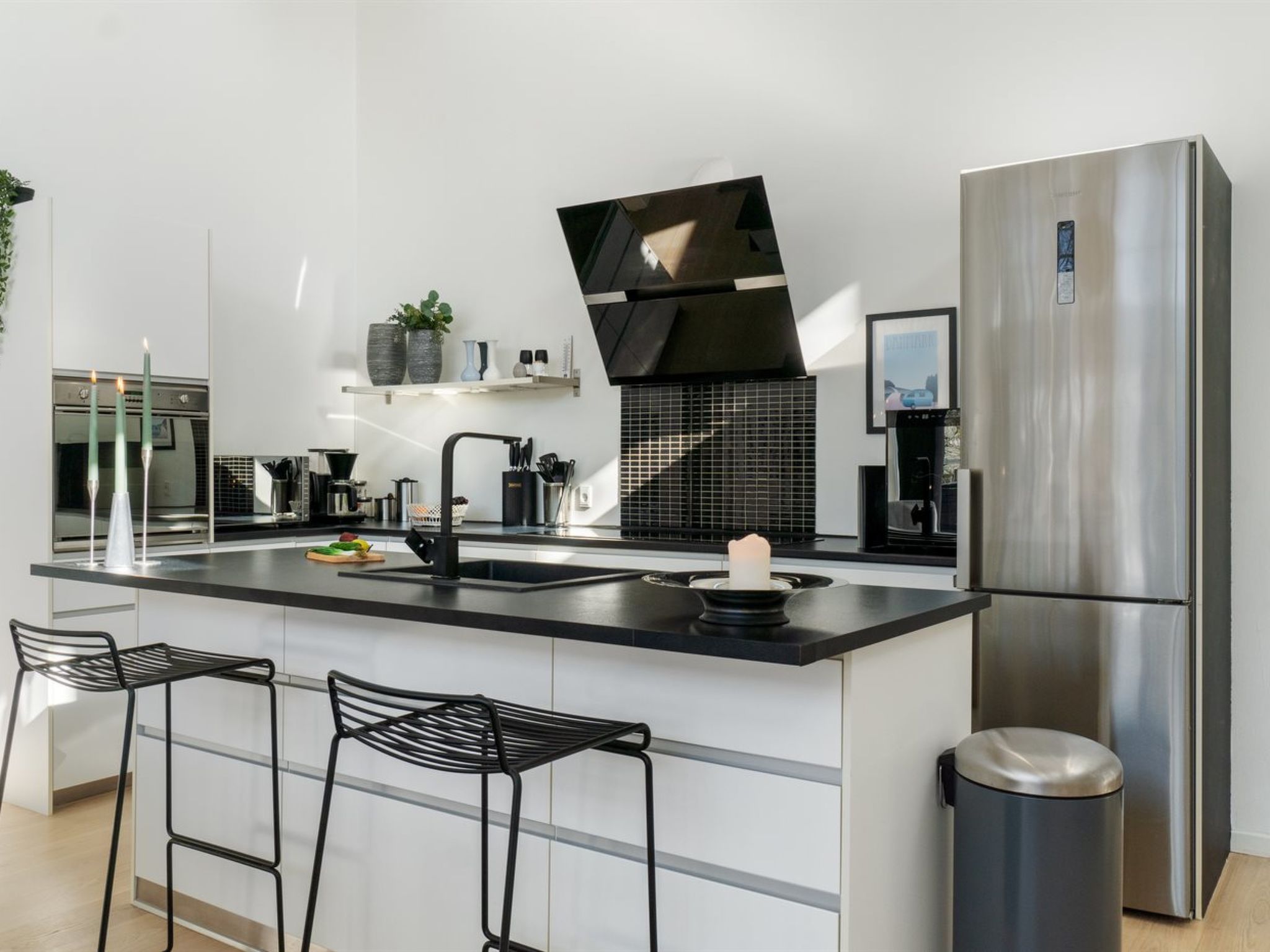 "Todor" - 1.1km from the sea-Binnen