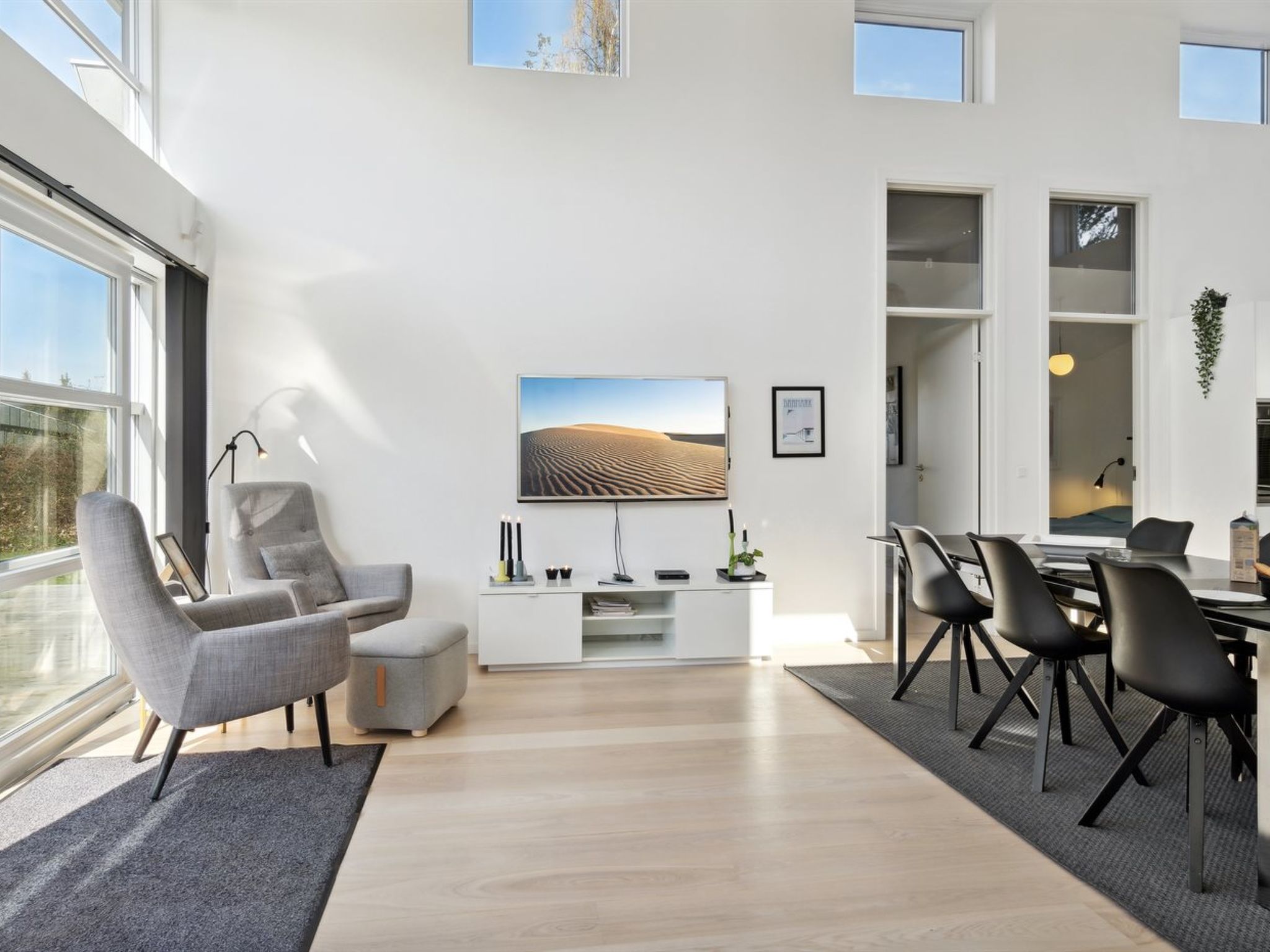 "Todor" - 1.1km from the sea-Binnen