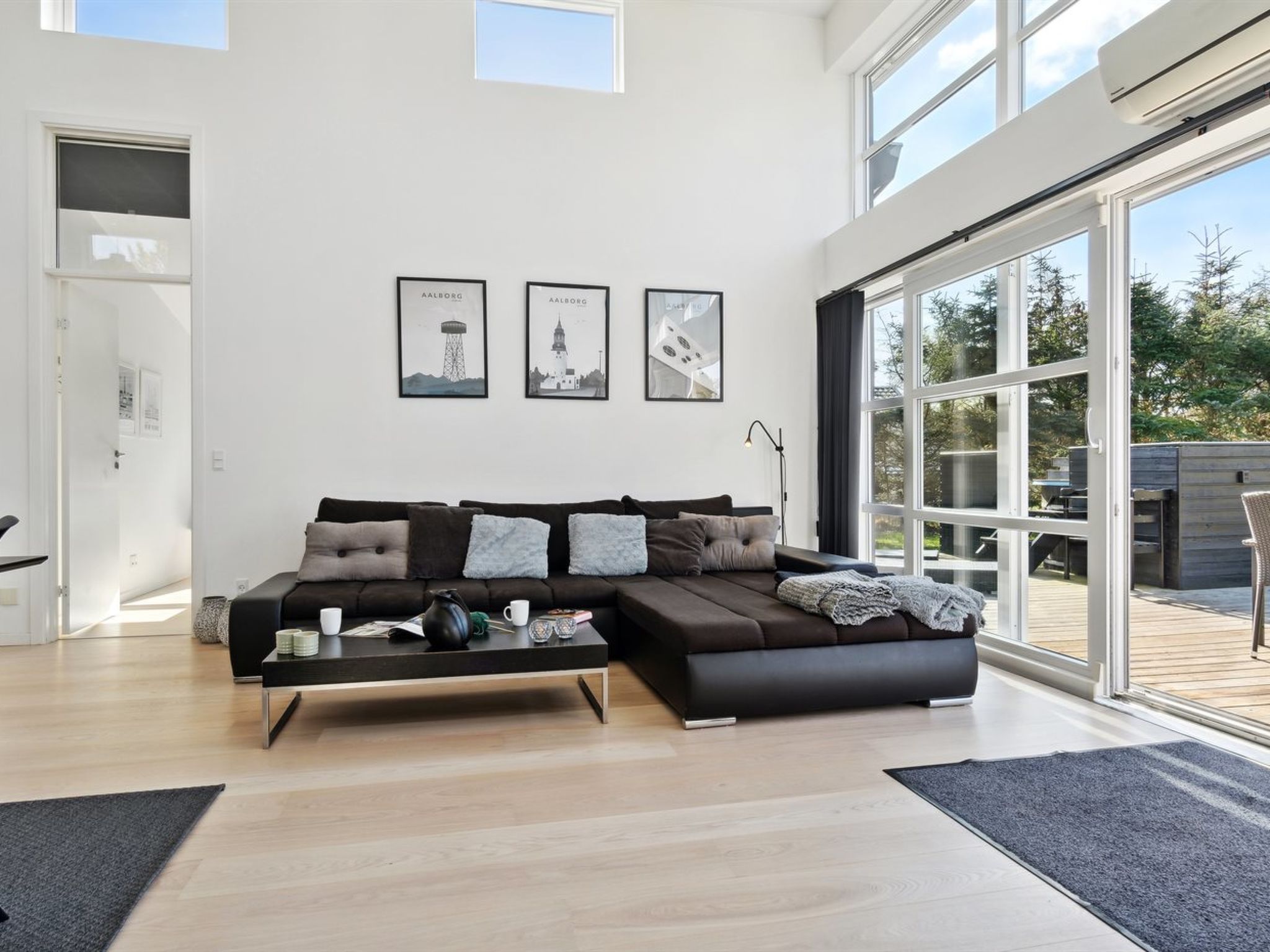 "Todor" - 1.1km from the sea-Binnen