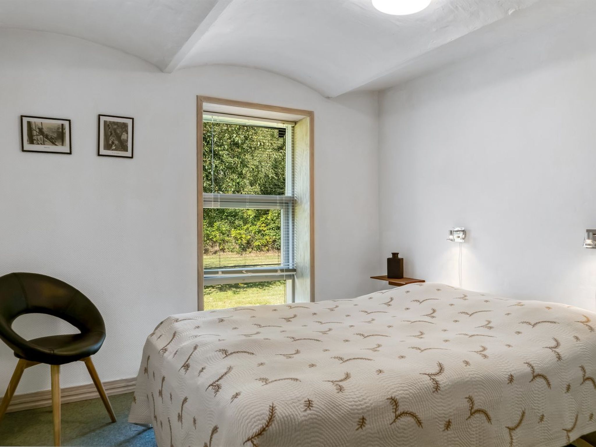 "Rebecca" - 1.5km from the sea-Inside