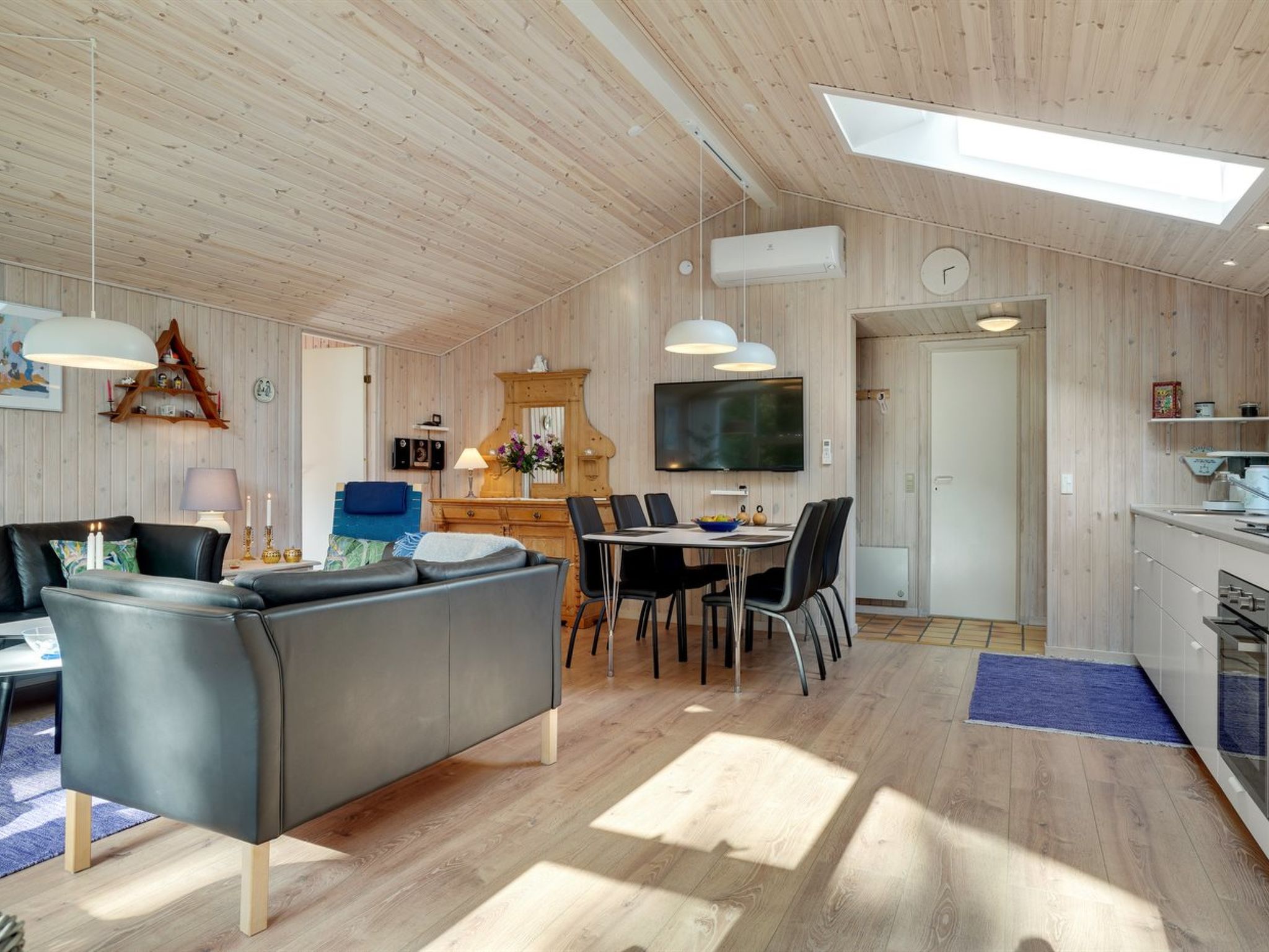 "Delco" - 200m from the sea-Binnen