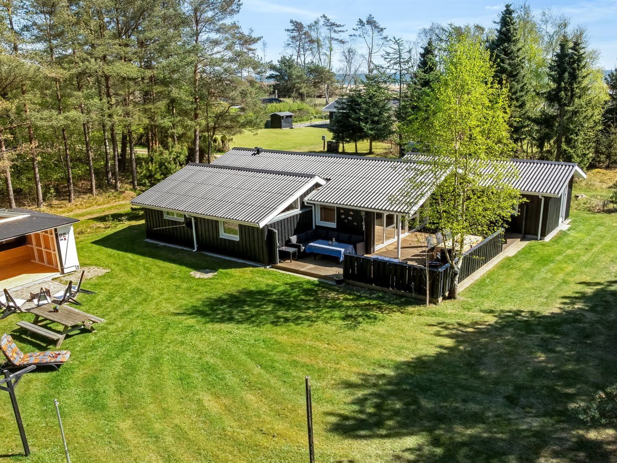 "Delco" - 200m from the sea - Buiten